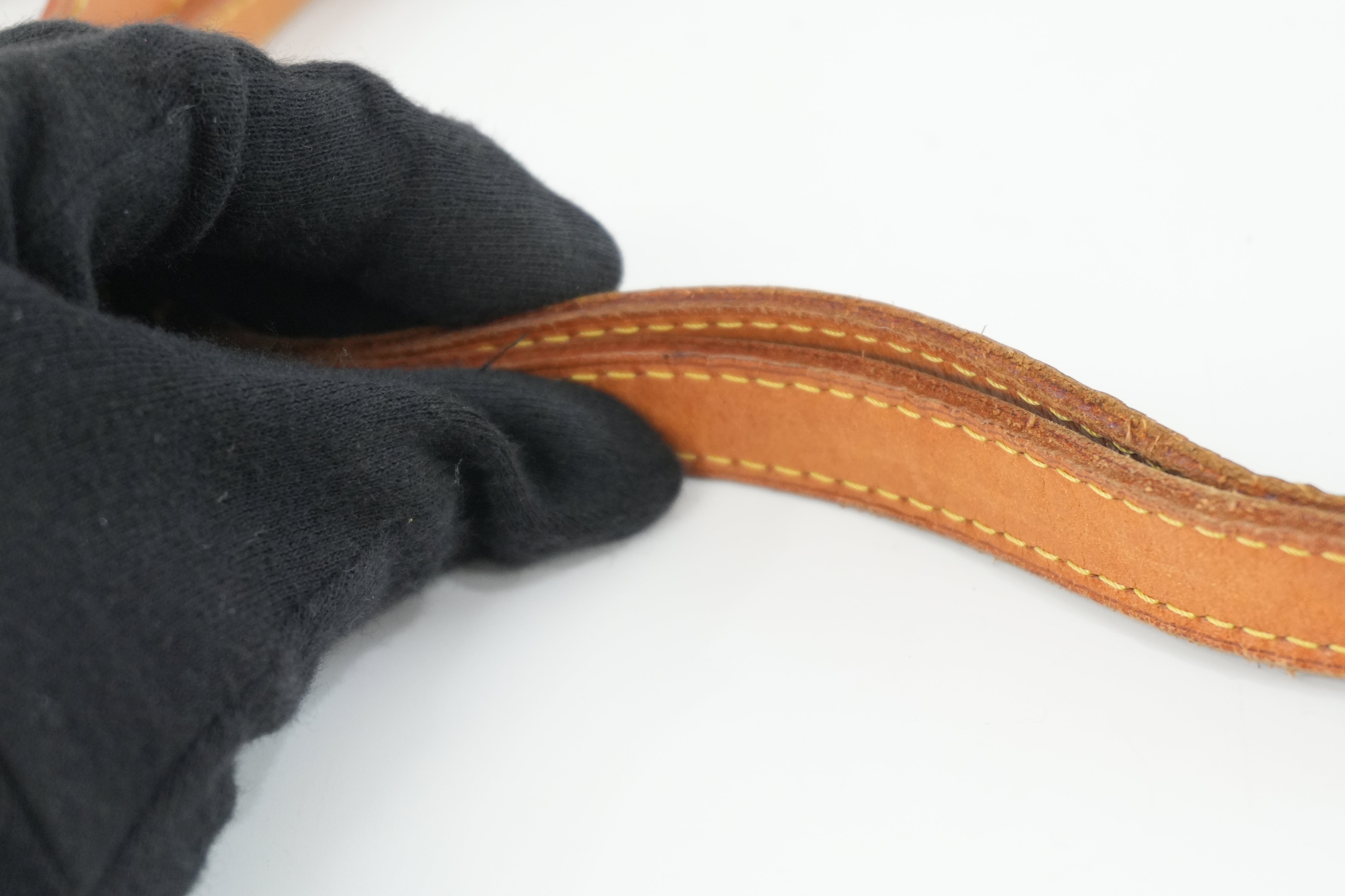 Pre-owned Louis Vuitton Damier Azur Totally MM Tote Bag