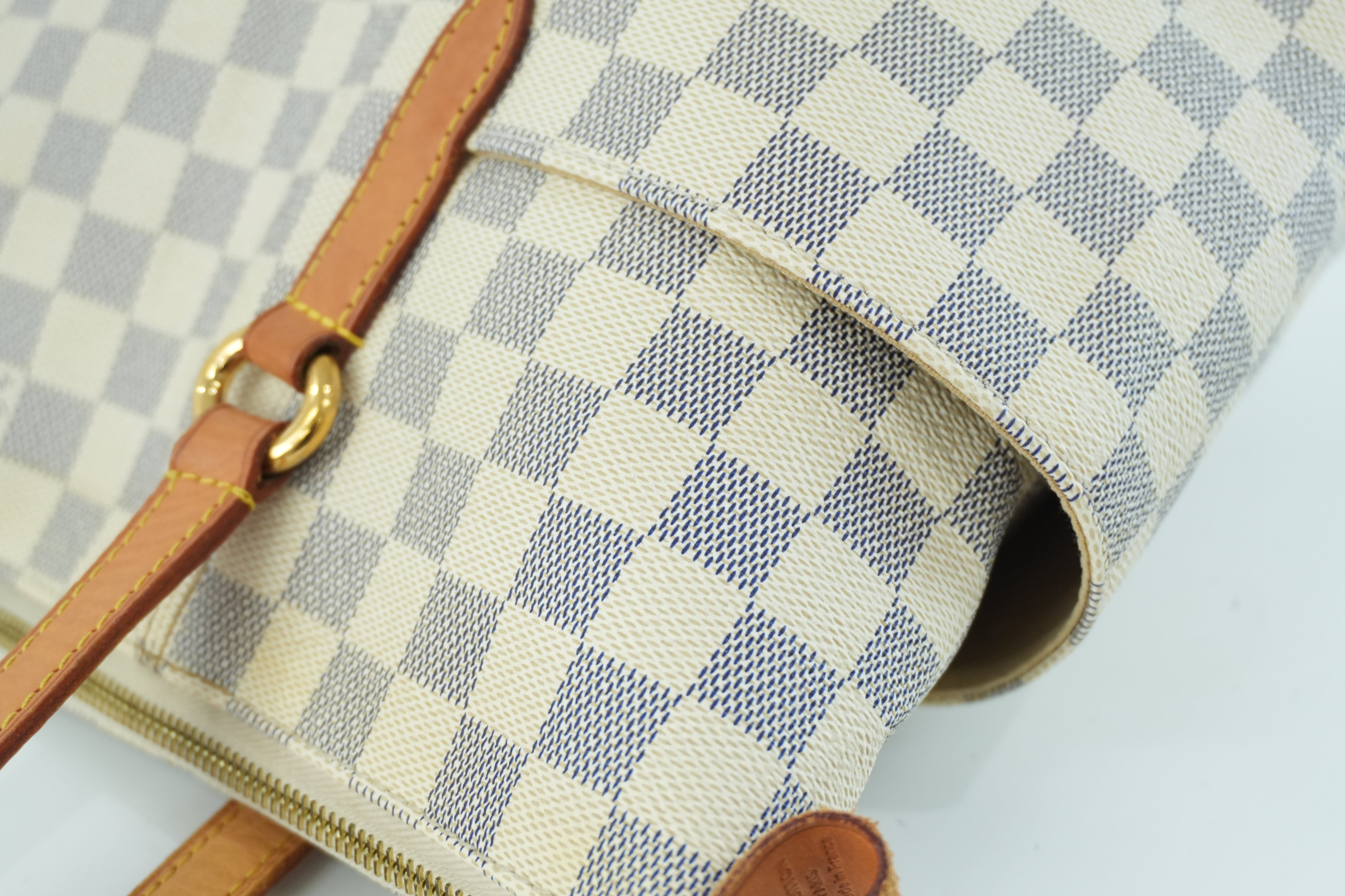 Pre-owned Louis Vuitton Damier Azur Totally MM Tote Bag