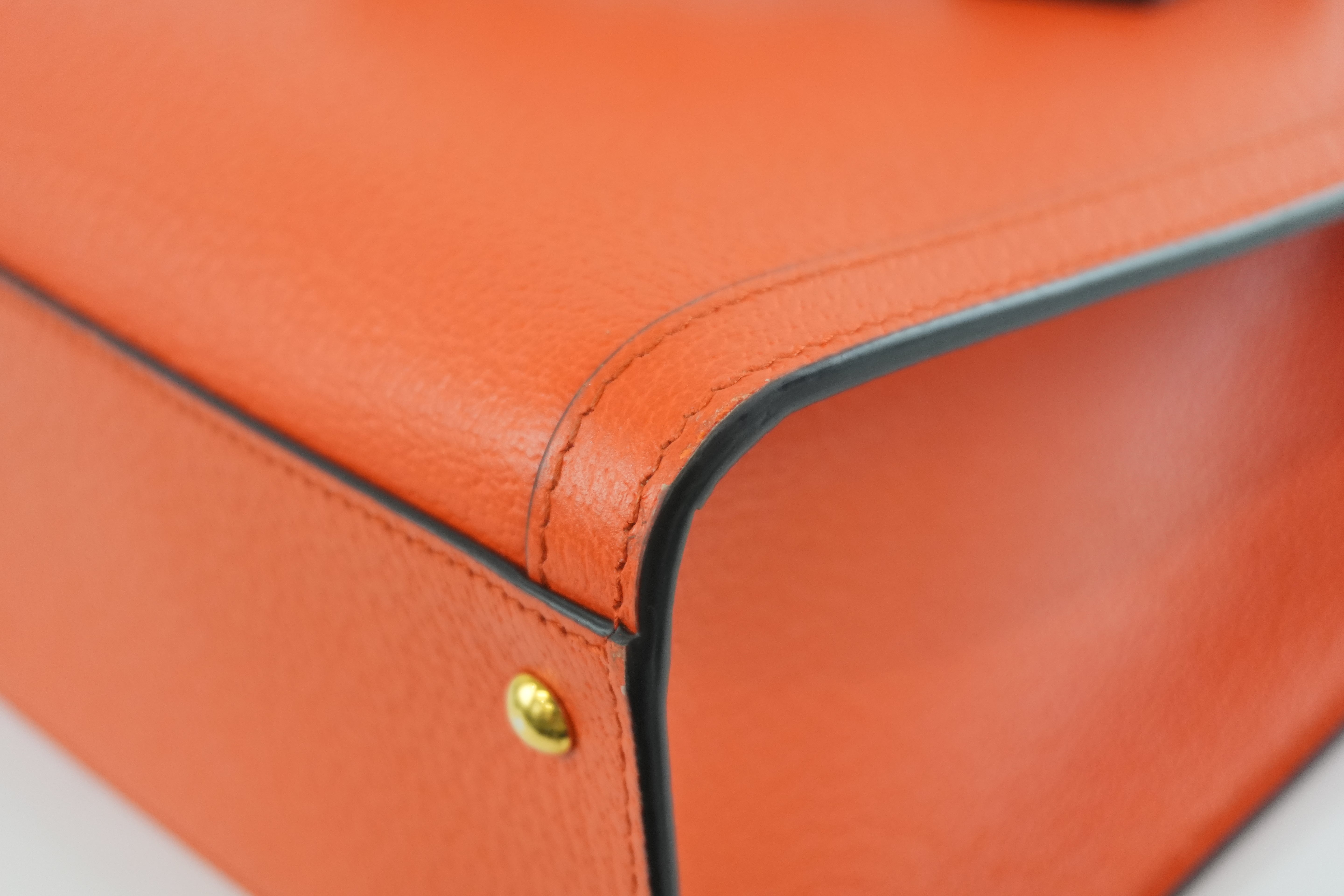 Gucci Diana Medium Tote Bag Orange Used