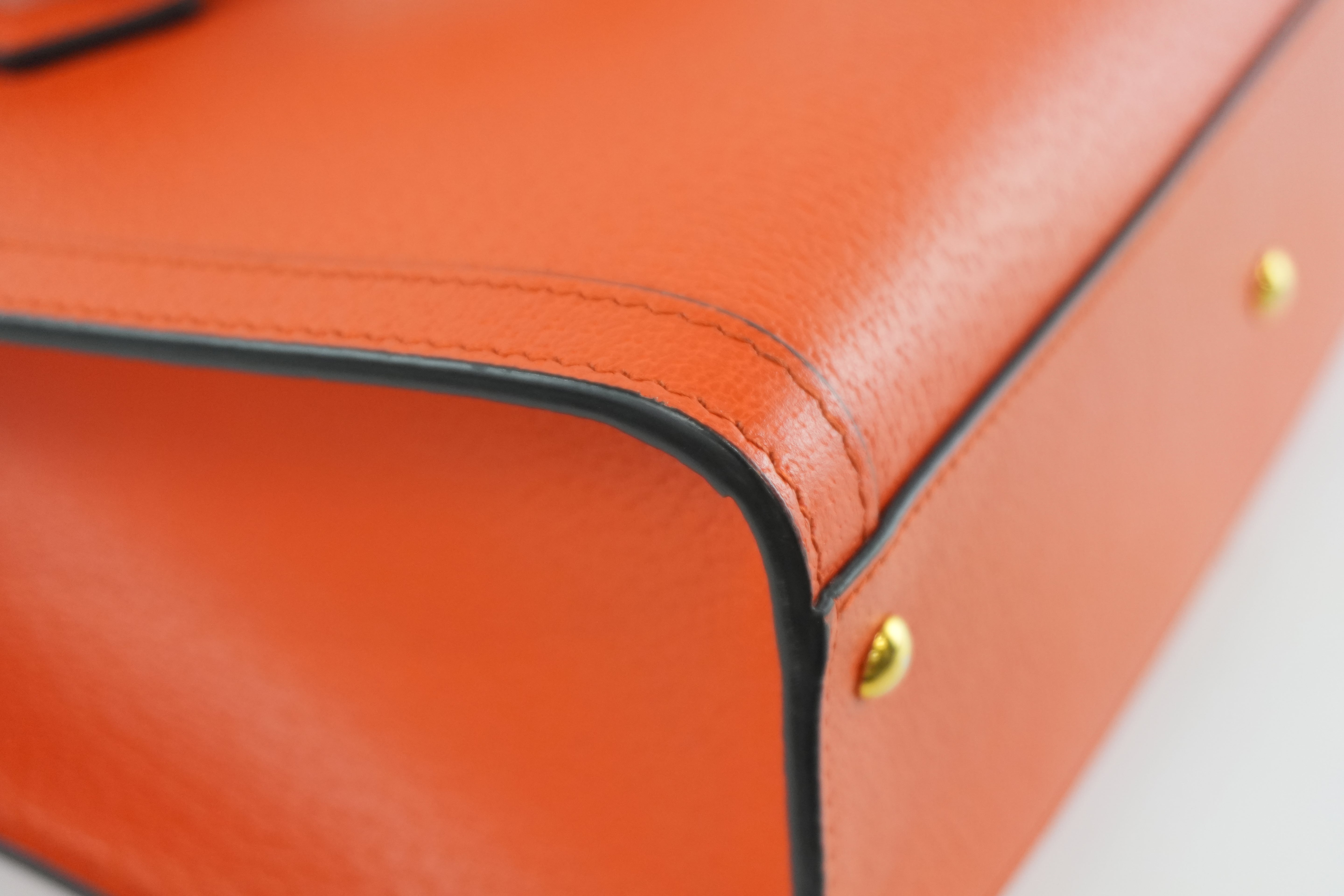 Gucci Diana Medium Tote Bag Orange Used