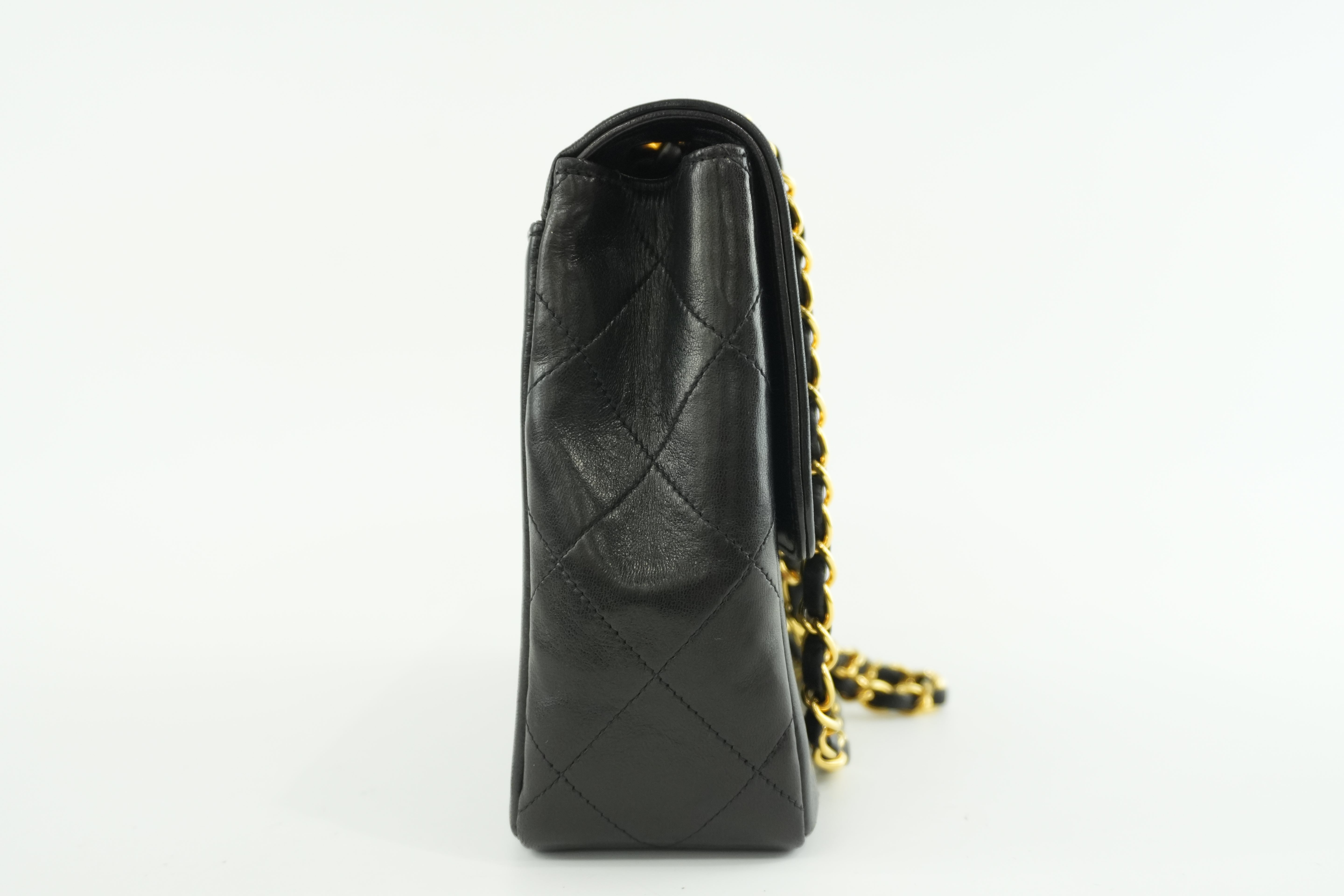 Chanel Lambskin Leather Single Flap Chain Shoulder Bag Black Used