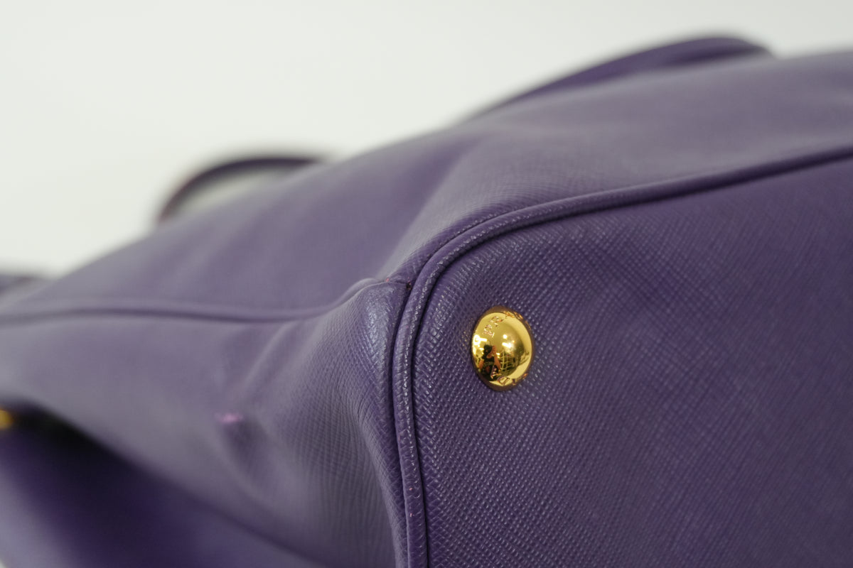 Pre-Owned Prada Saffiano Lux Galleria Double Zip Handbag Purple