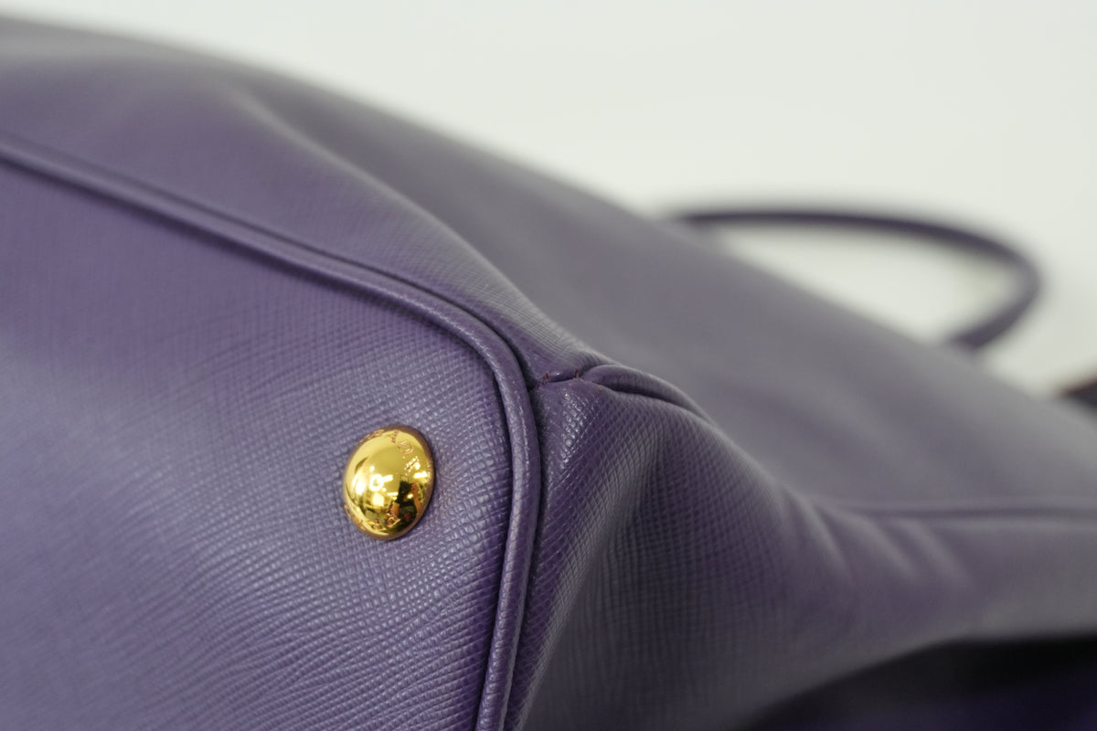 Pre-Owned Prada Saffiano Lux Galleria Double Zip Handbag Purple
