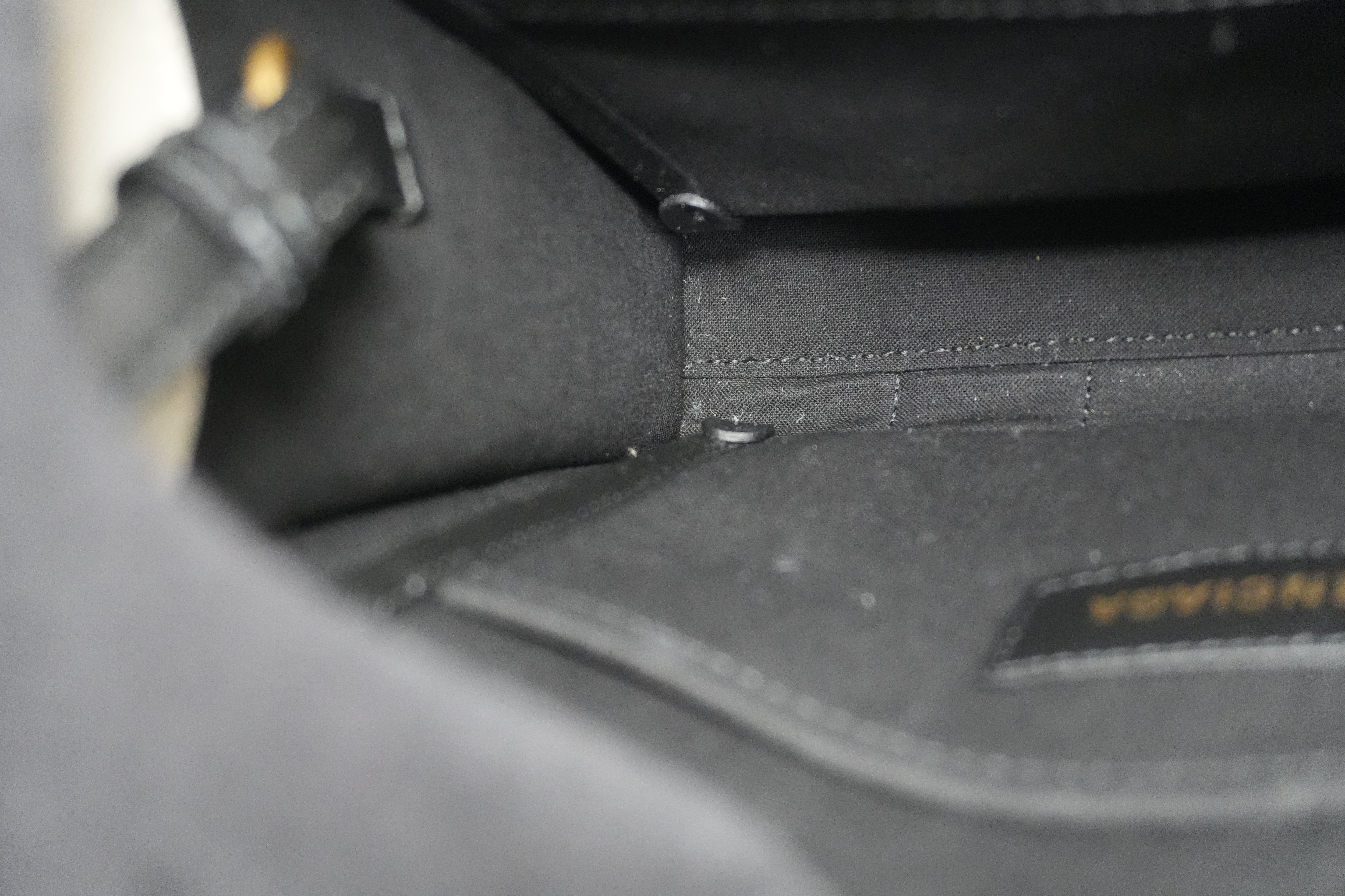 Pre-owned Balenciaga Two Way Small Handbag Black and White