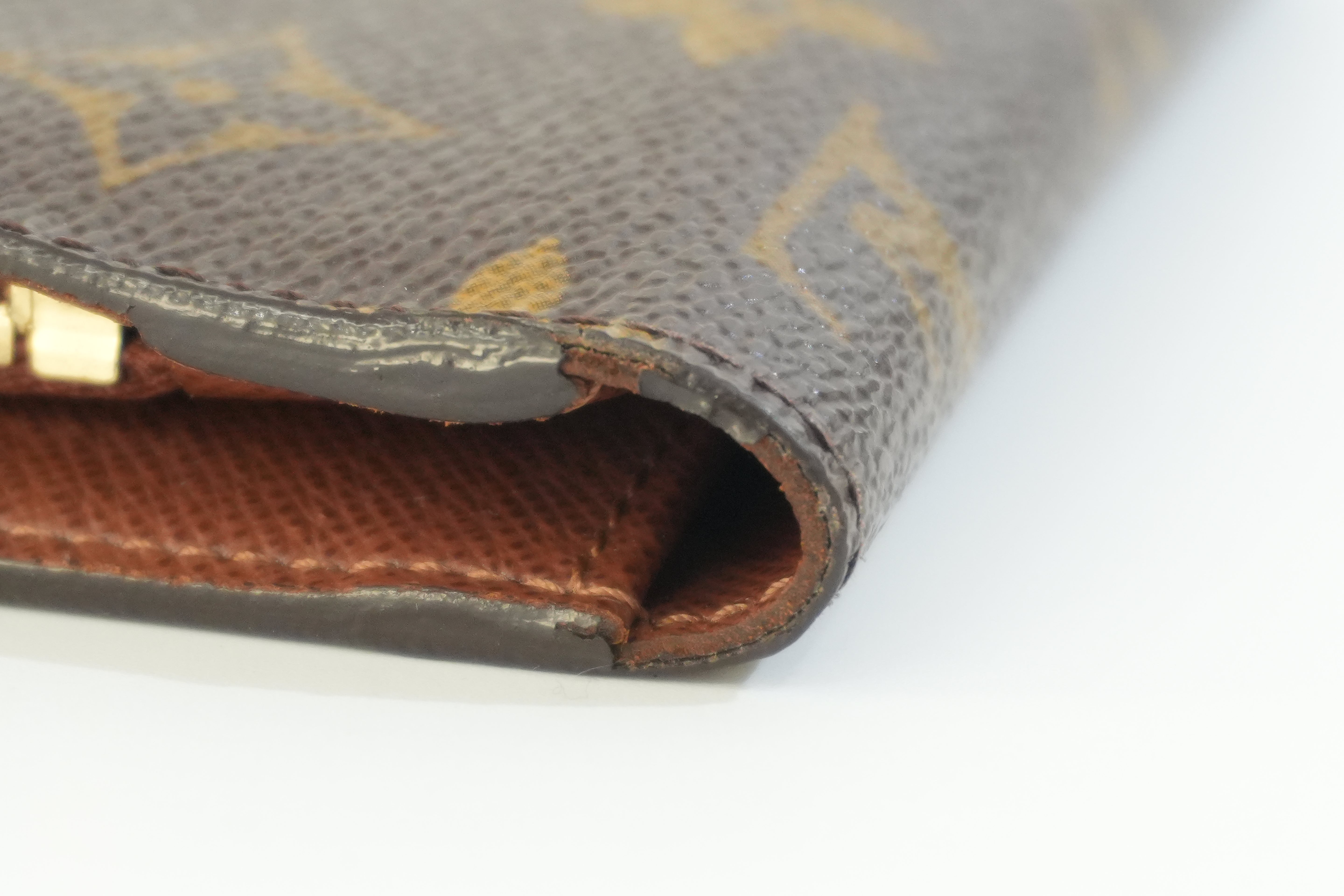 Pre-owed Louis Vuitton Monogram Zippy Coin Case