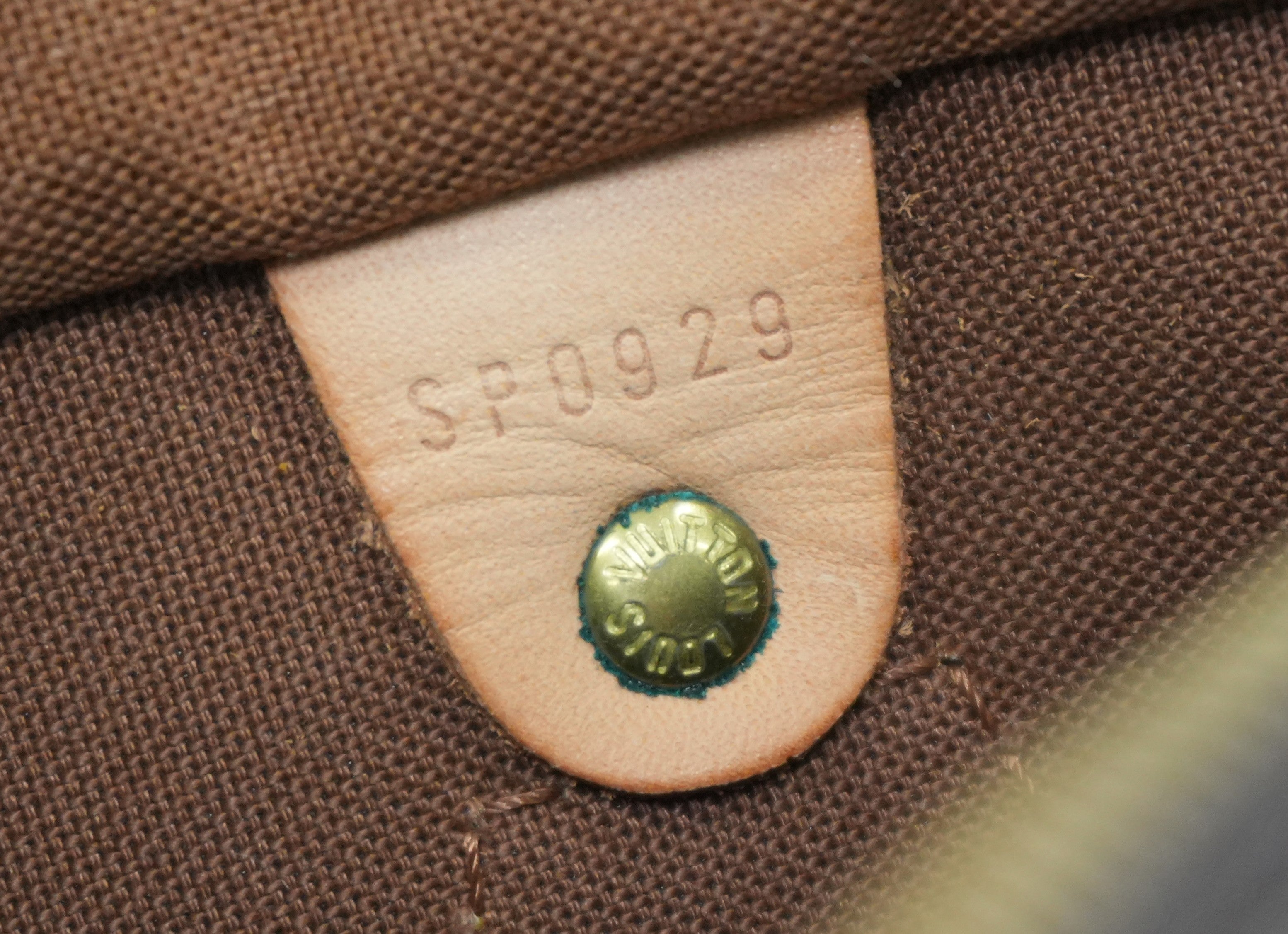 Louis Vuitton Monogram Speedy 25 Used