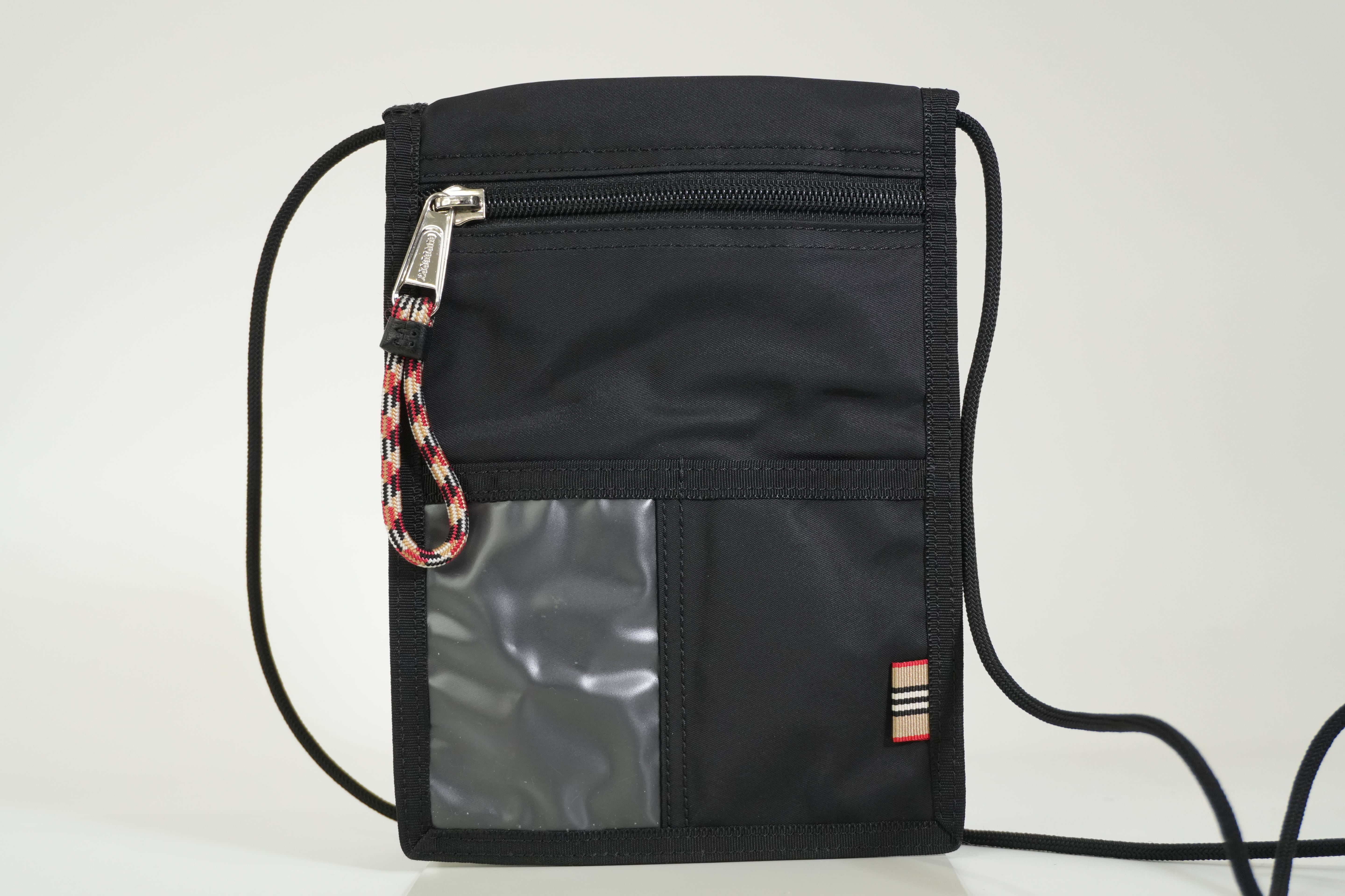 Pre-owned Burberry Nylon Crossbody Bag Black