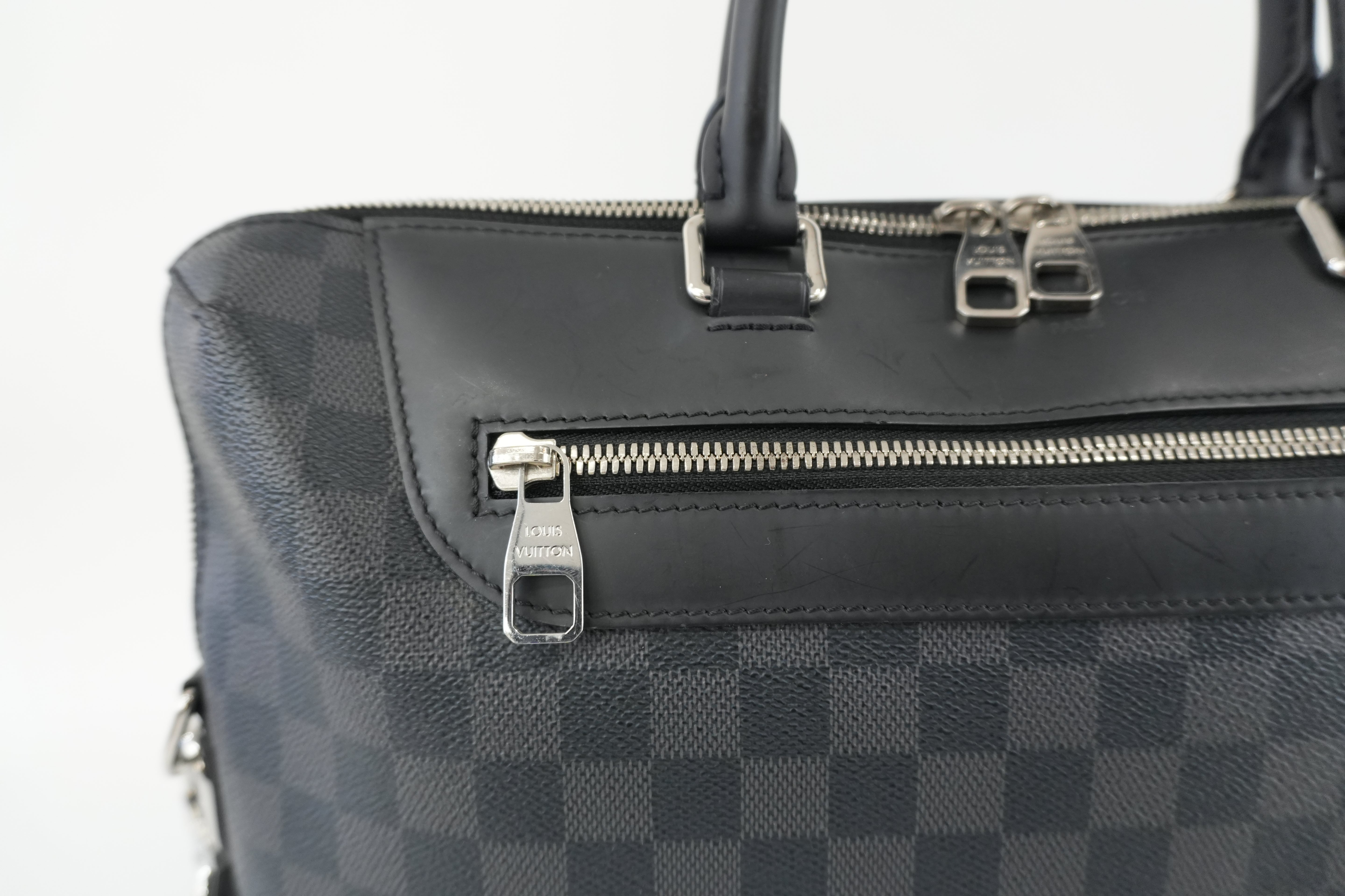 Louis Vuitton Damier Graphite Porte Documents Used
