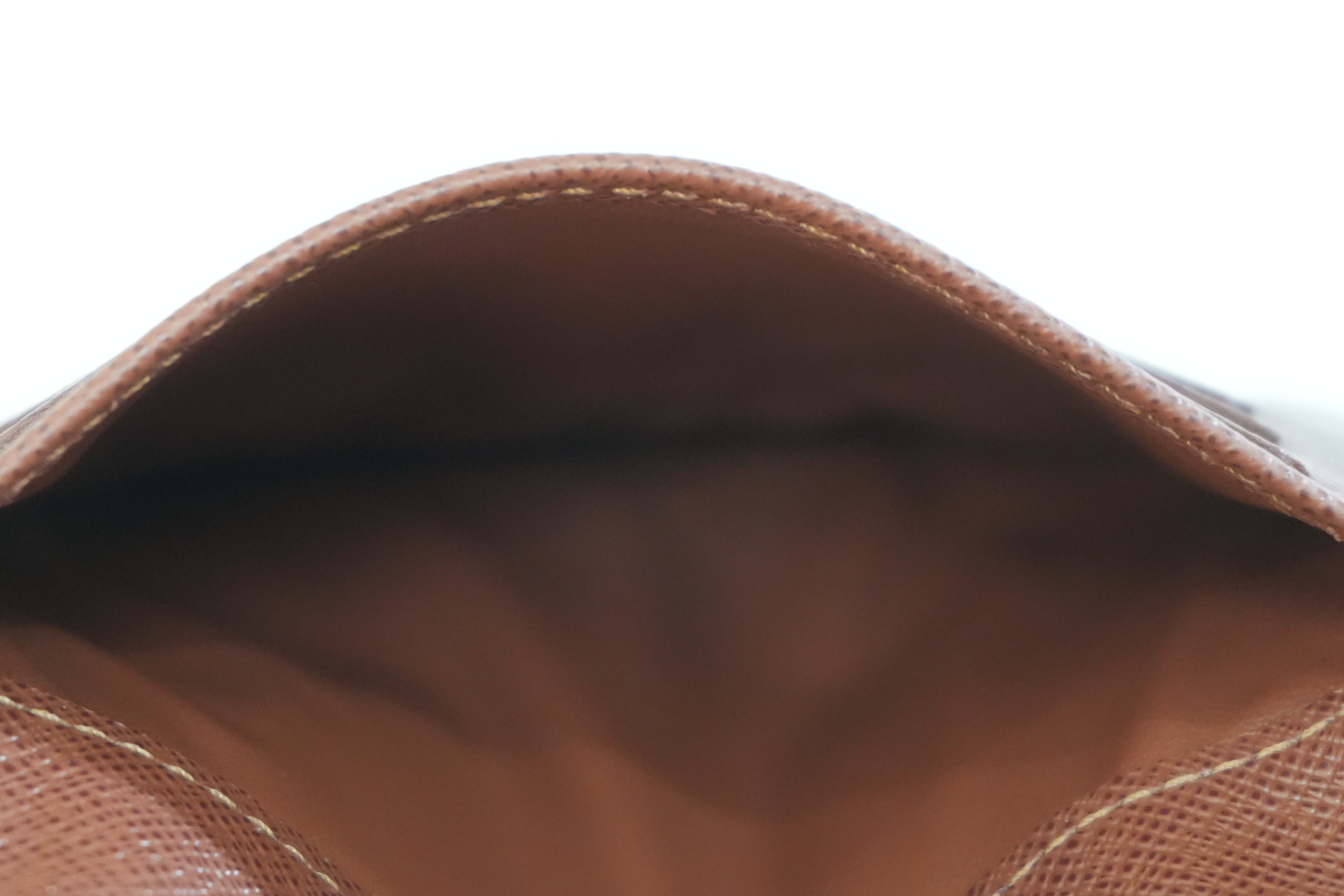 Pre-owed Louis Vuitton Monogram Zippy Coin Case