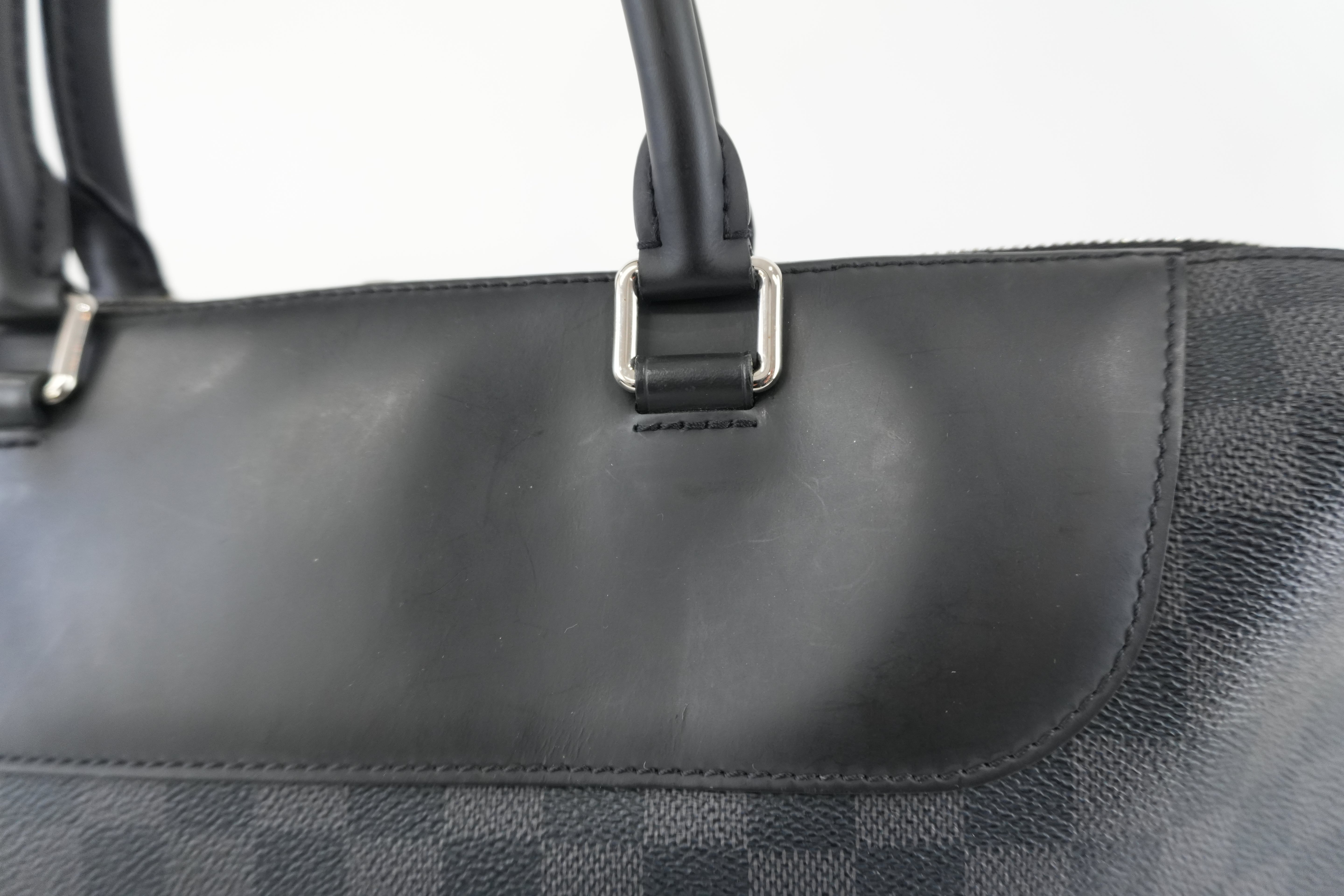 Louis Vuitton Damier Graphite Porte Documents Used