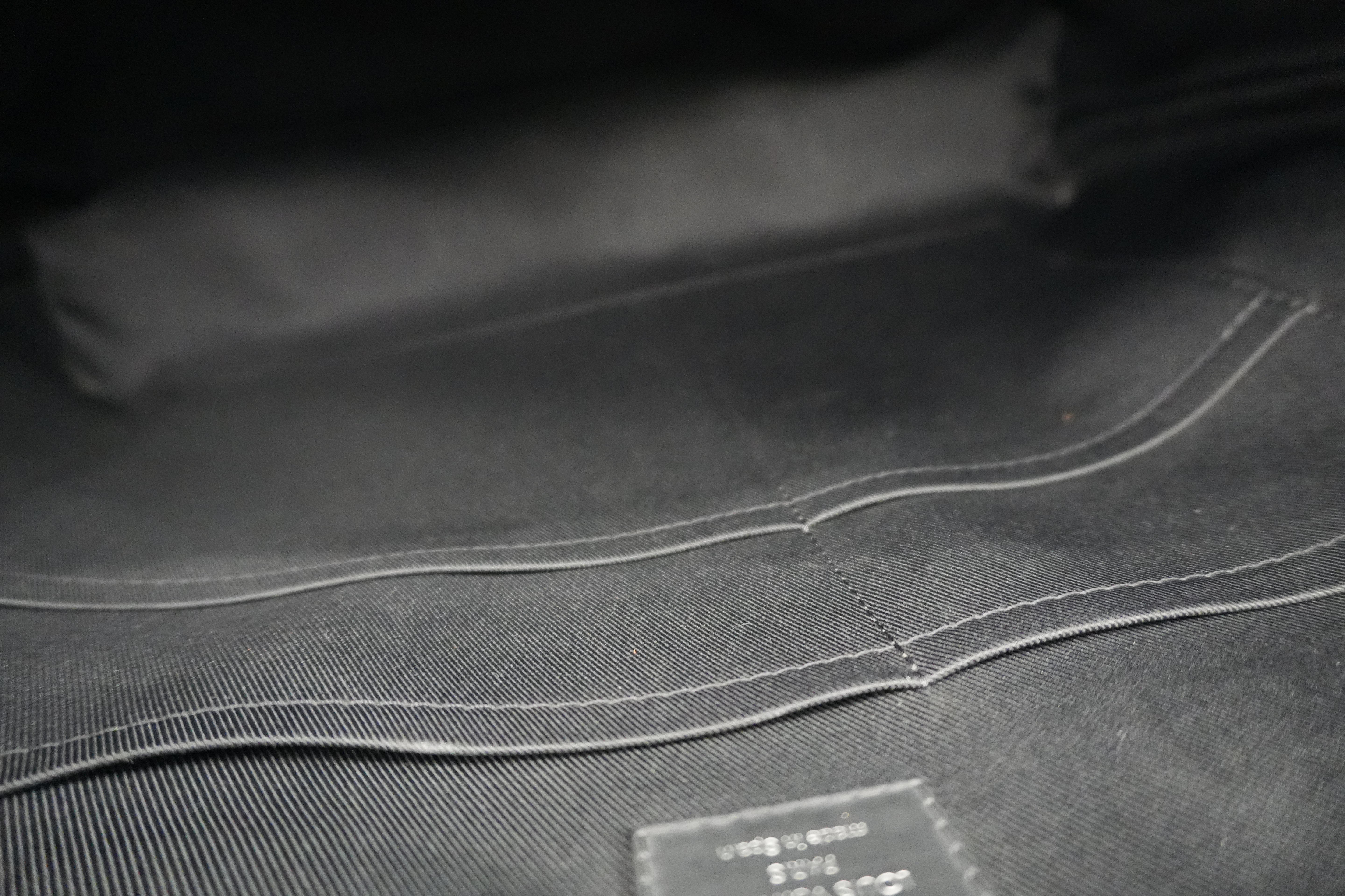 Louis Vuitton Damier Graphite Porte Documents Used