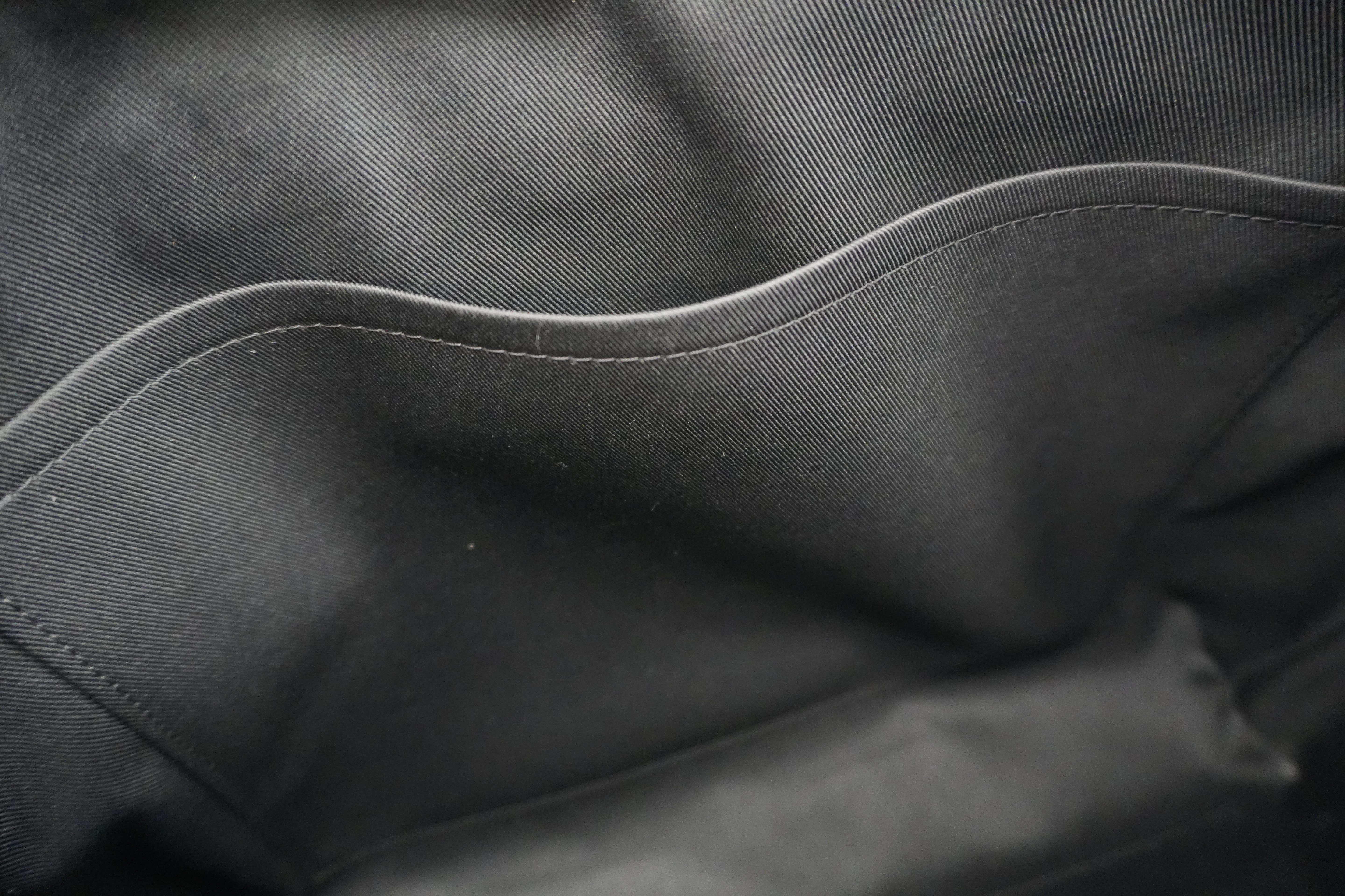 Louis Vuitton Damier Graphite Porte Documents Used