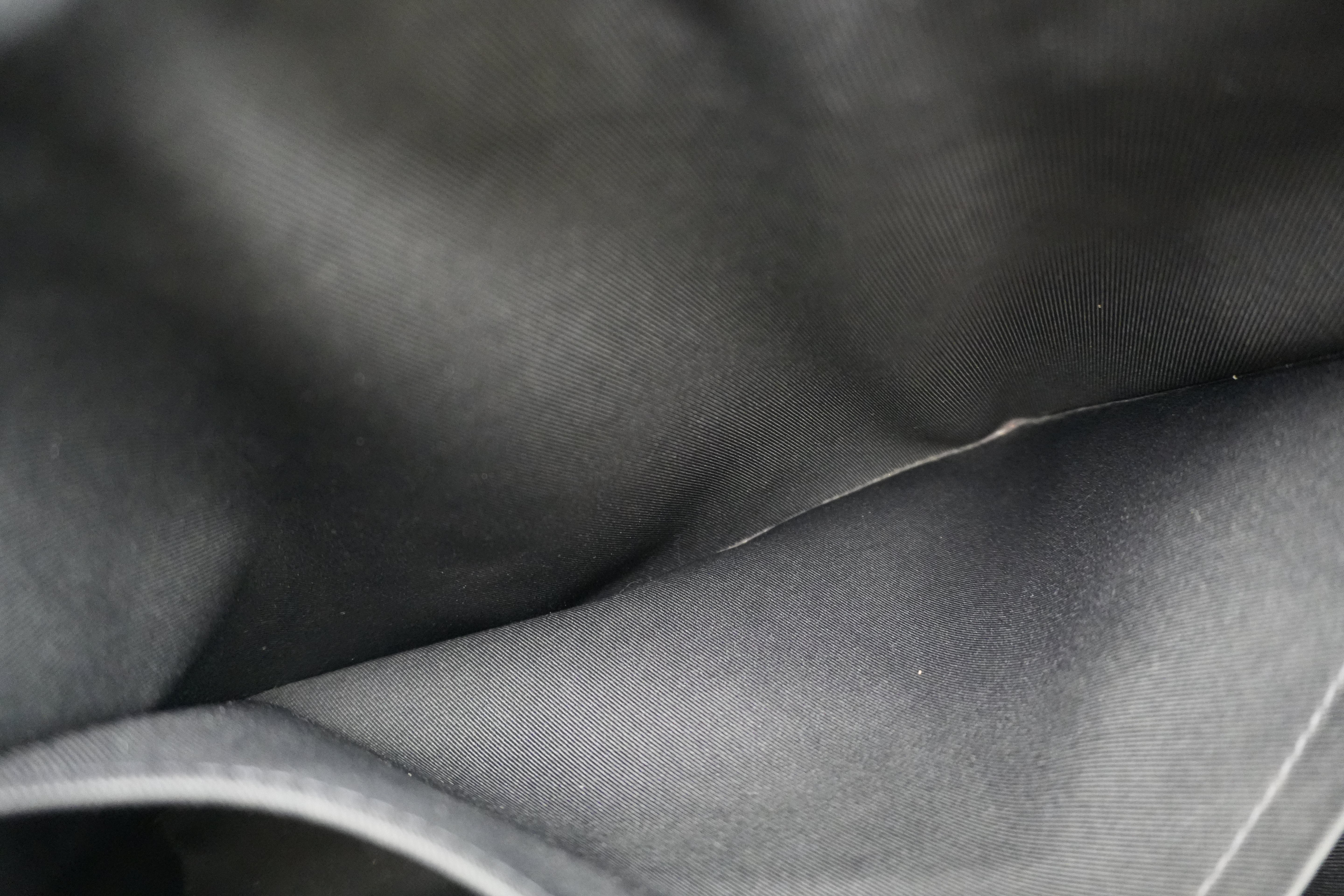 Louis Vuitton Damier Graphite Porte Documents Used