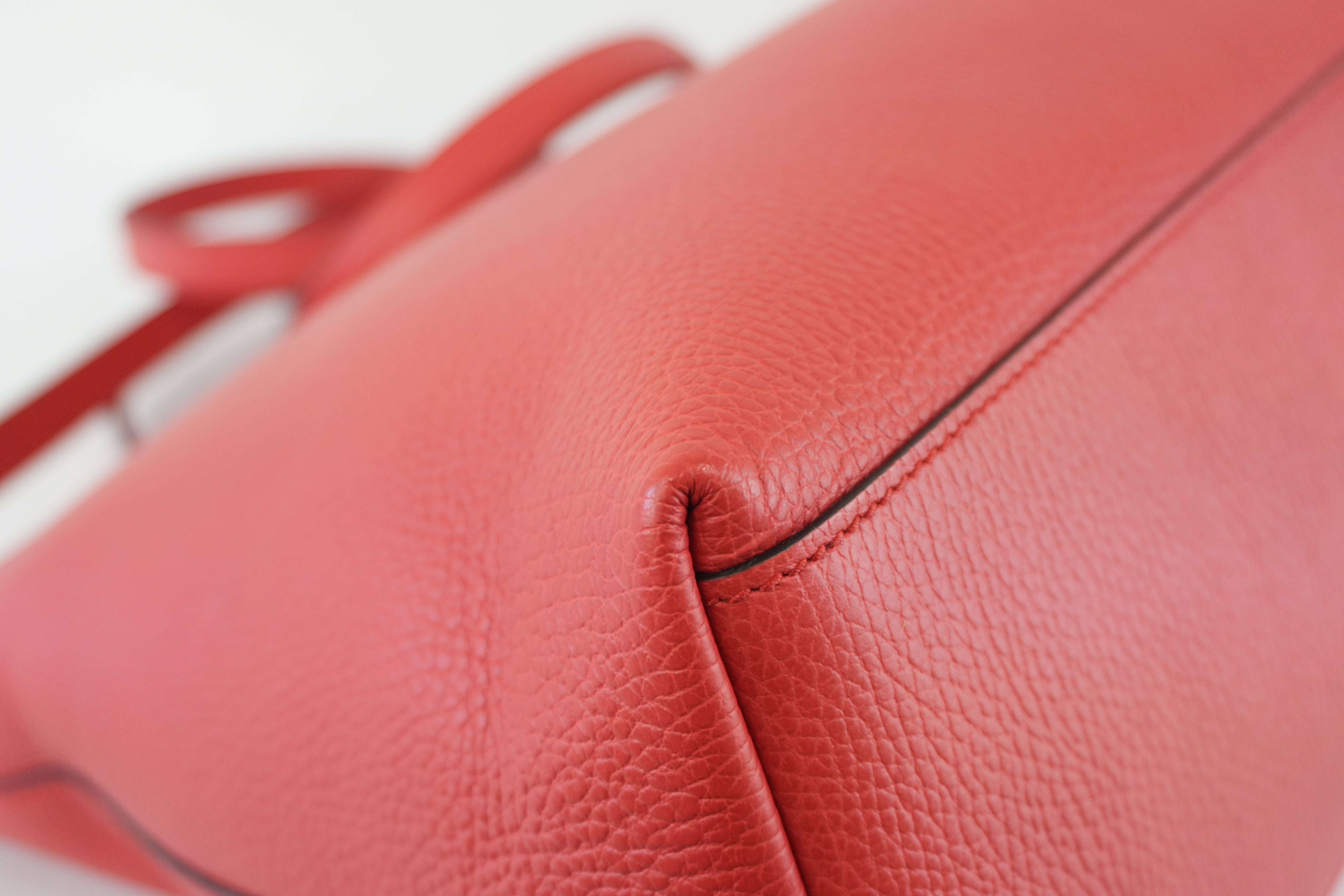 Gucci Two Way Bag Red Used