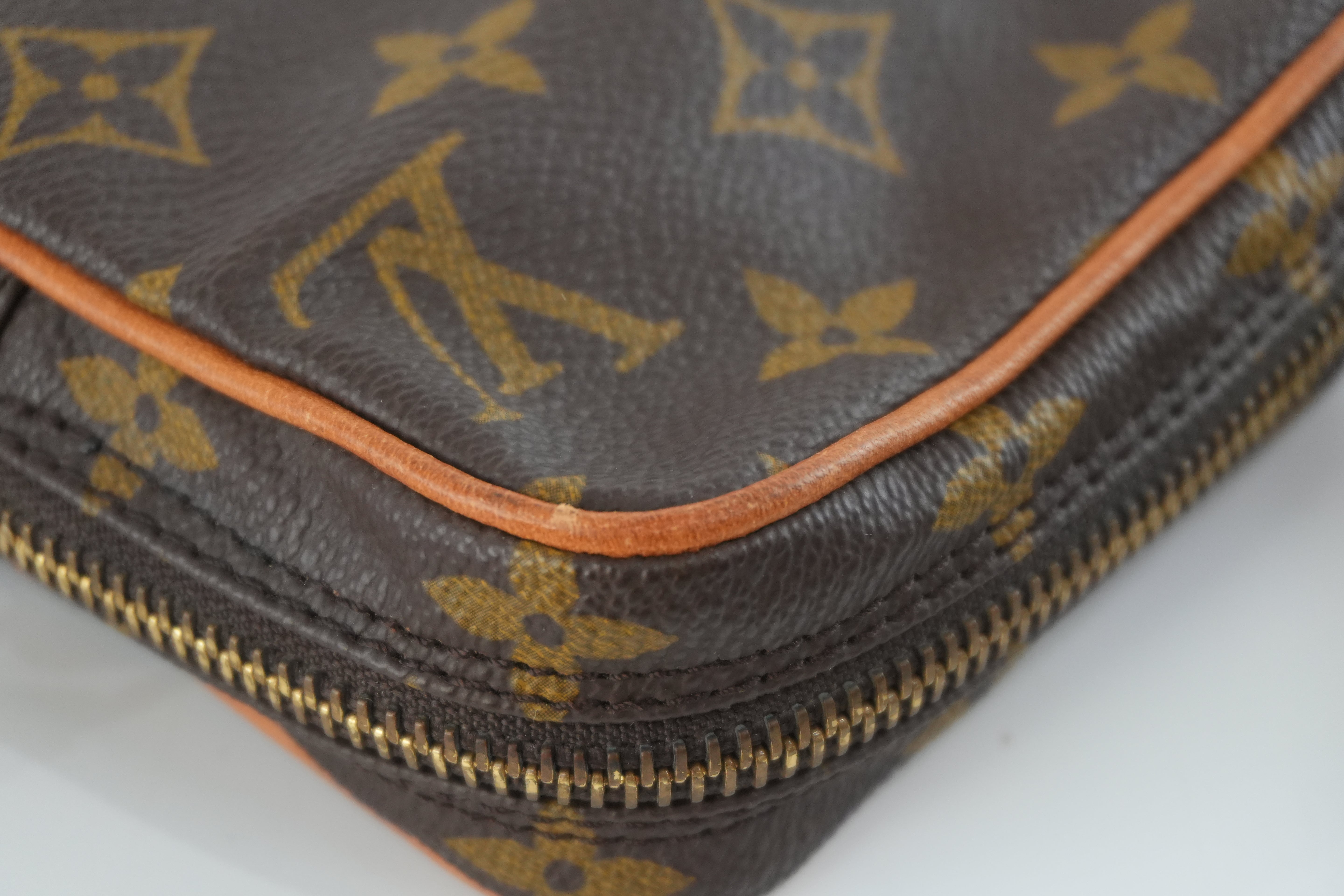 Pre-owned Louis Vuitton Monogram Mini Danube Shoulder Bag