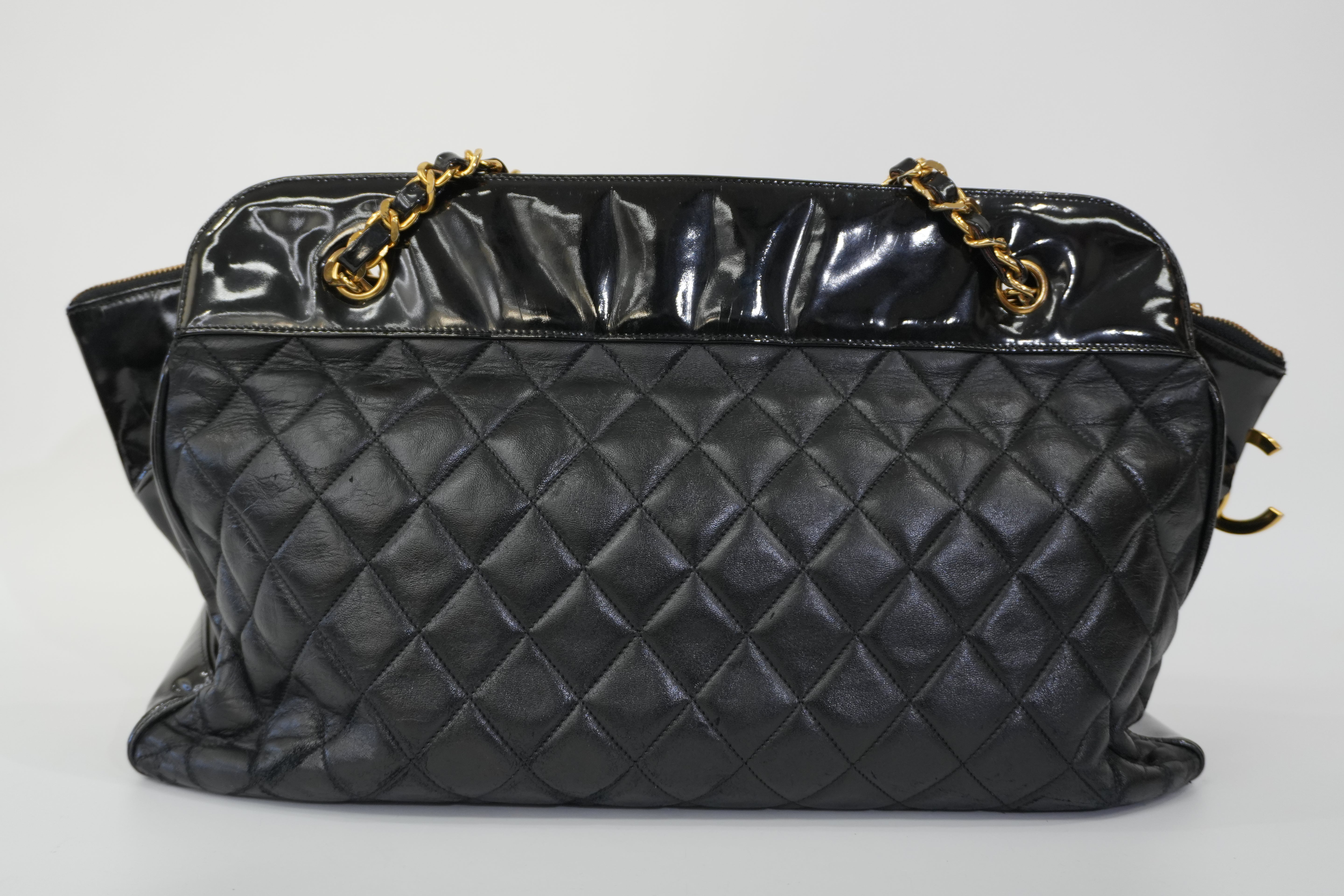 Pre-owned Chanel Lambskin Leather Chain Tote Bag Black