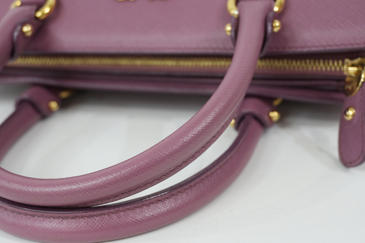 Pre-Owned Salvatore Ferragamo Beky Handbag Pink