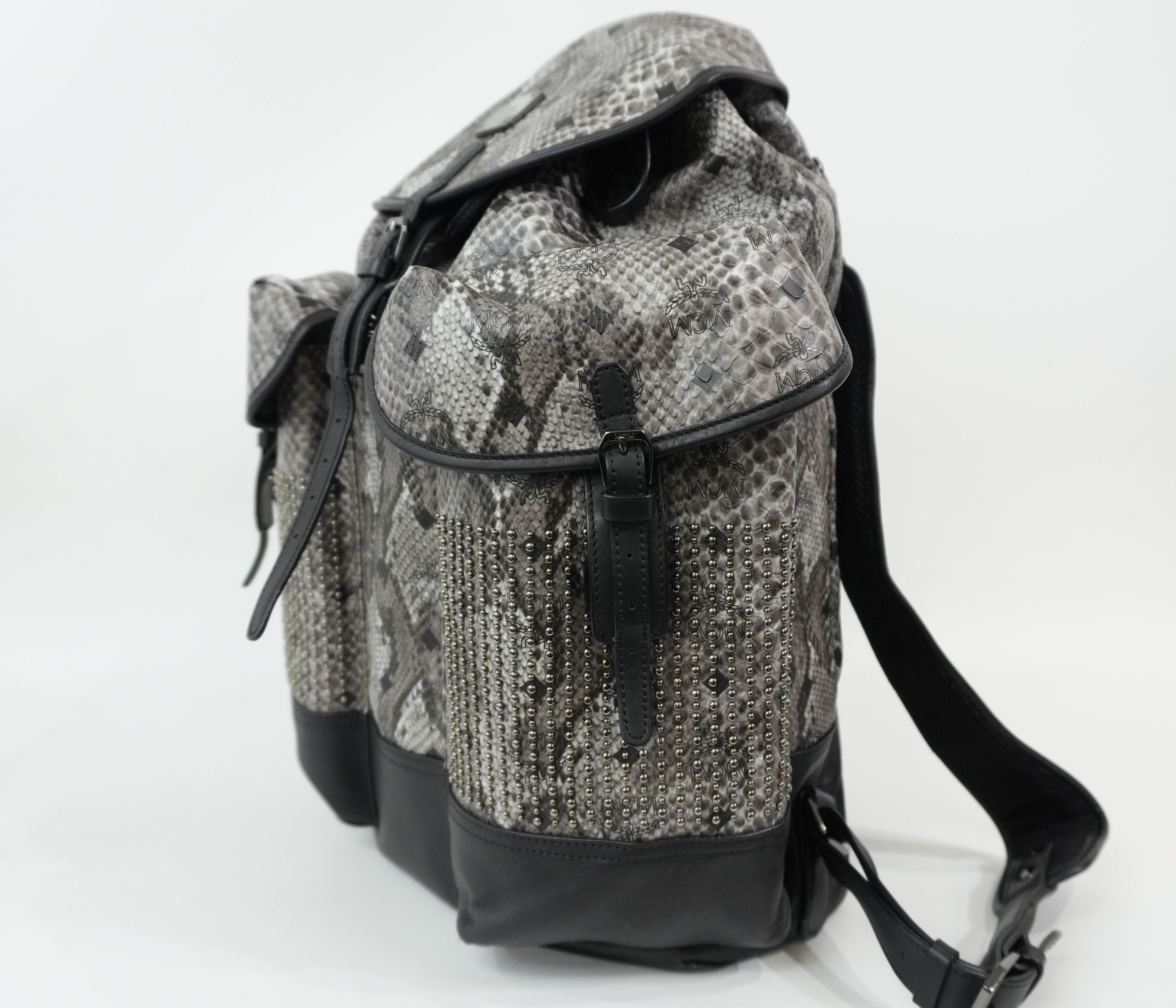 Pre-Owned MCM Limited Edition Exotic Drawstring Backpack Gray and Black