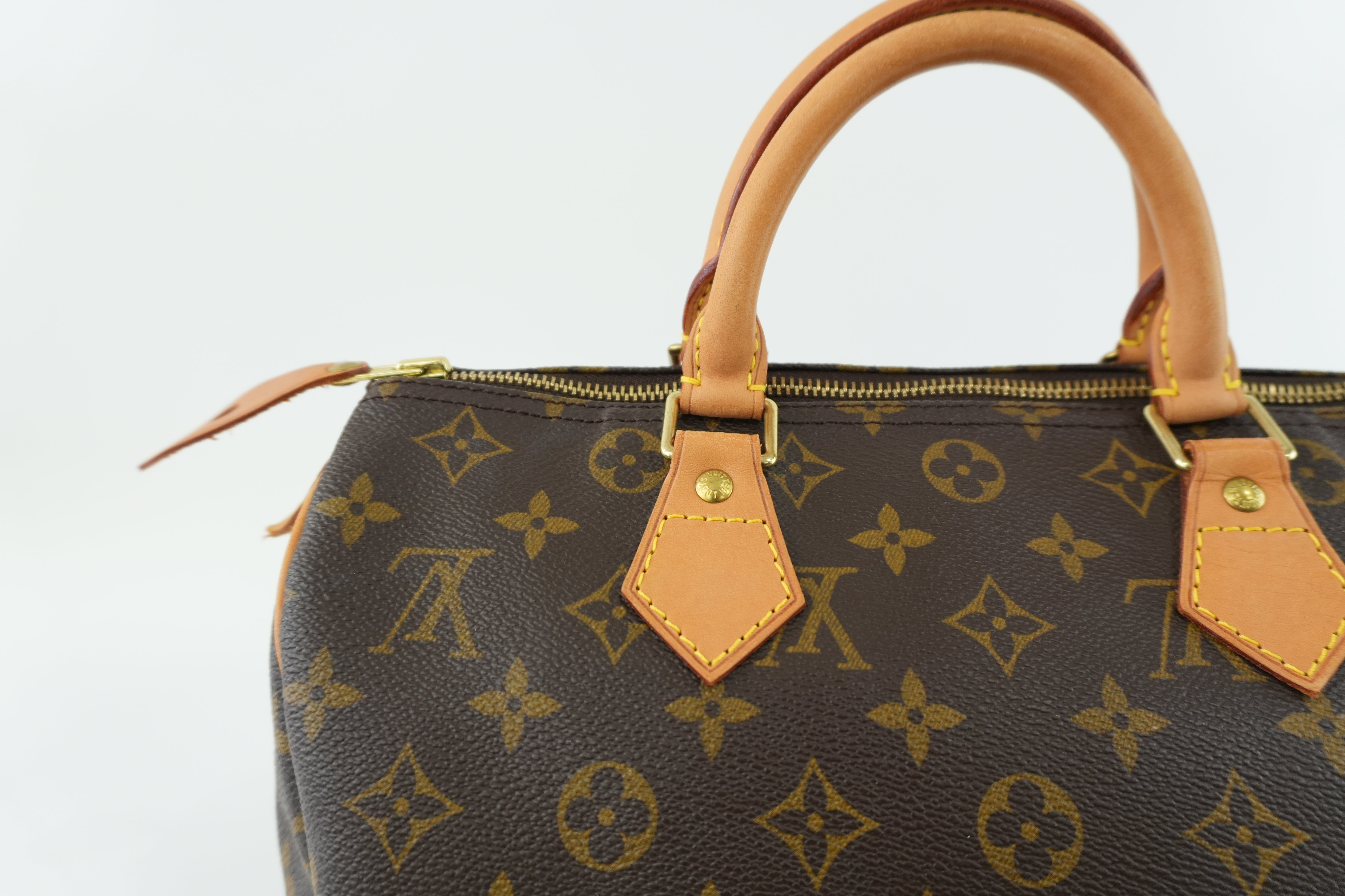 Pre-owned Louis Vuitton Monogram Speedy 30 Handbag