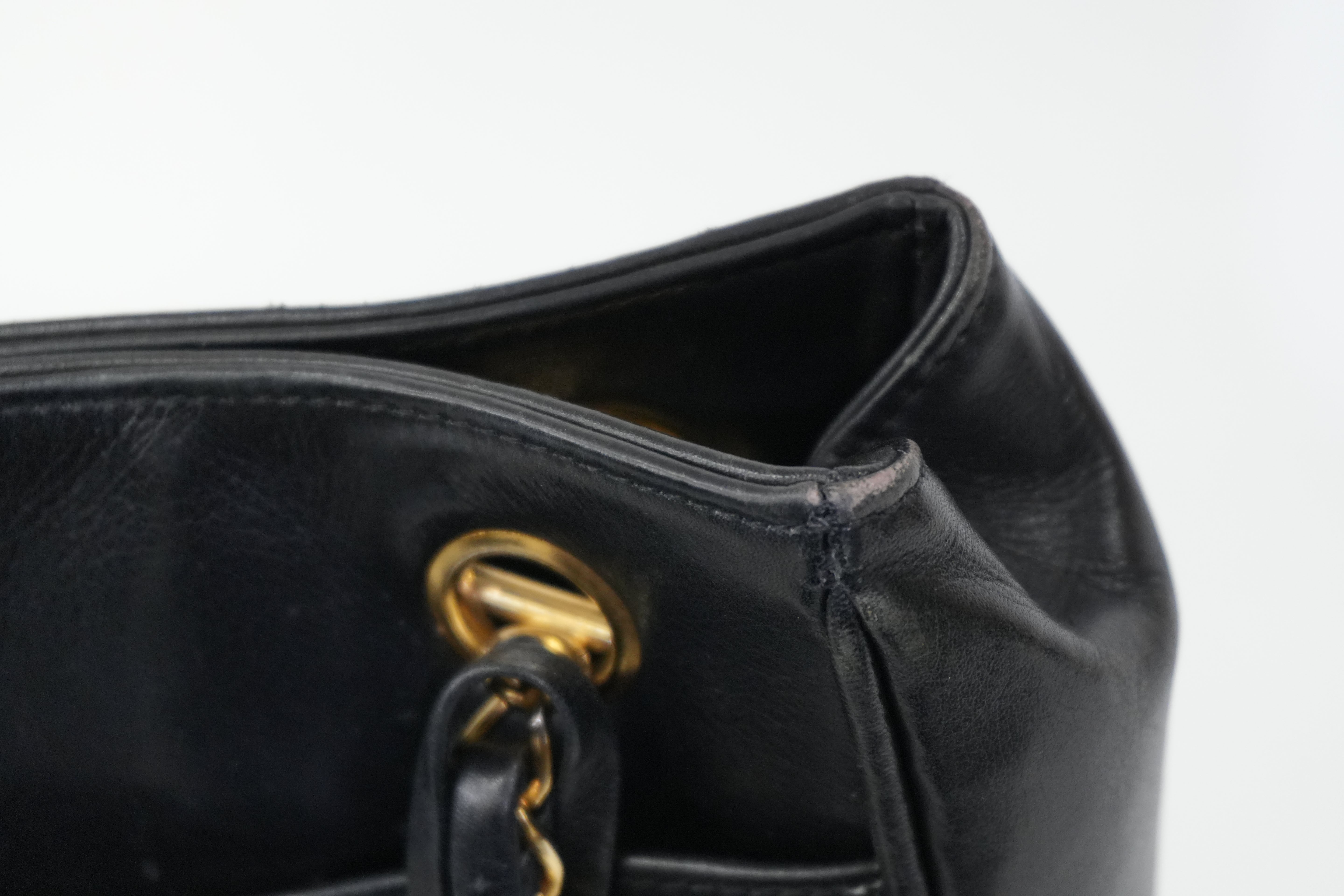 Pre-owned Chanel Lambskin Leather Chain Shoulder Bag Black