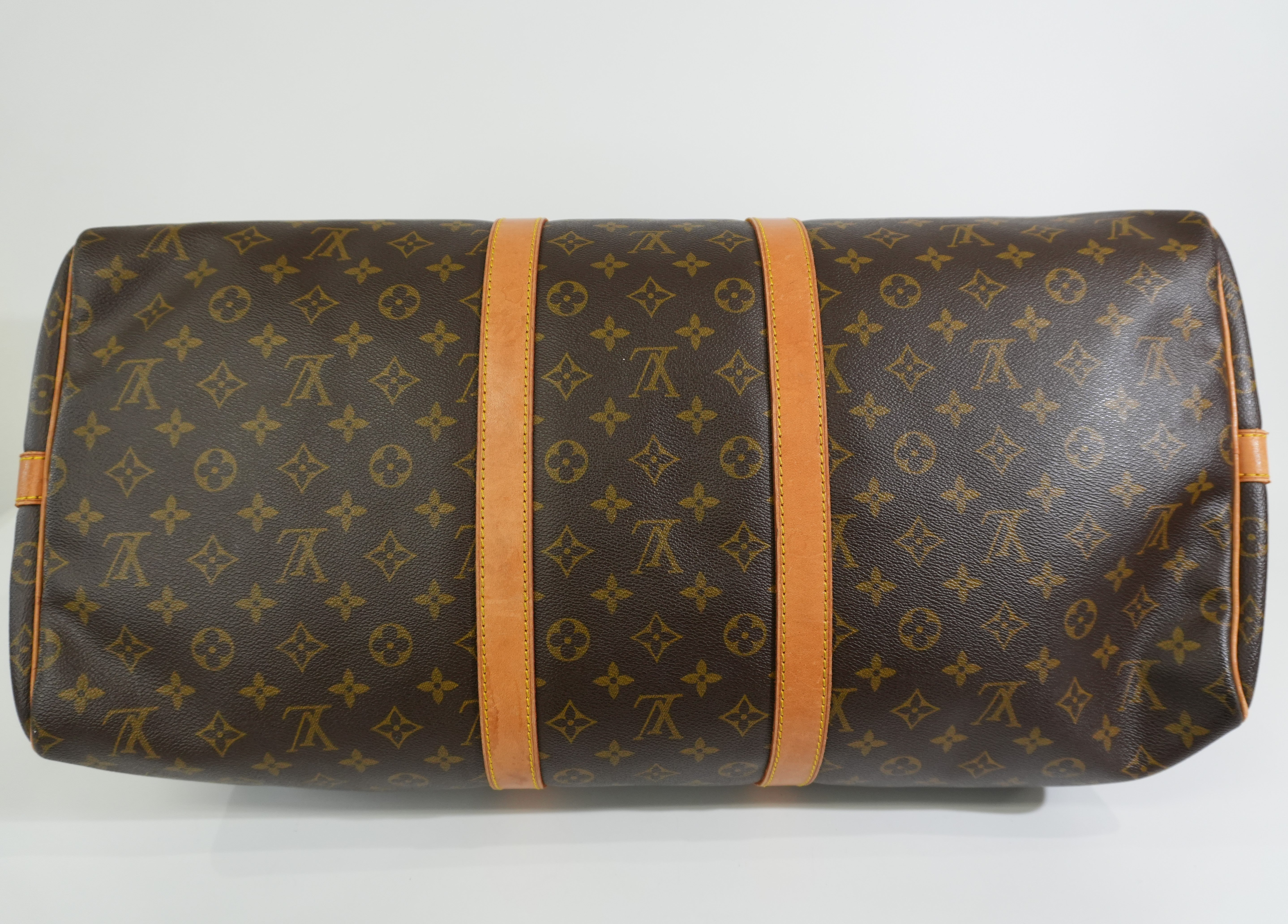 Pre-owned Louis Vuitton Monogram Keepall Bandouliere 55 Travel Bag