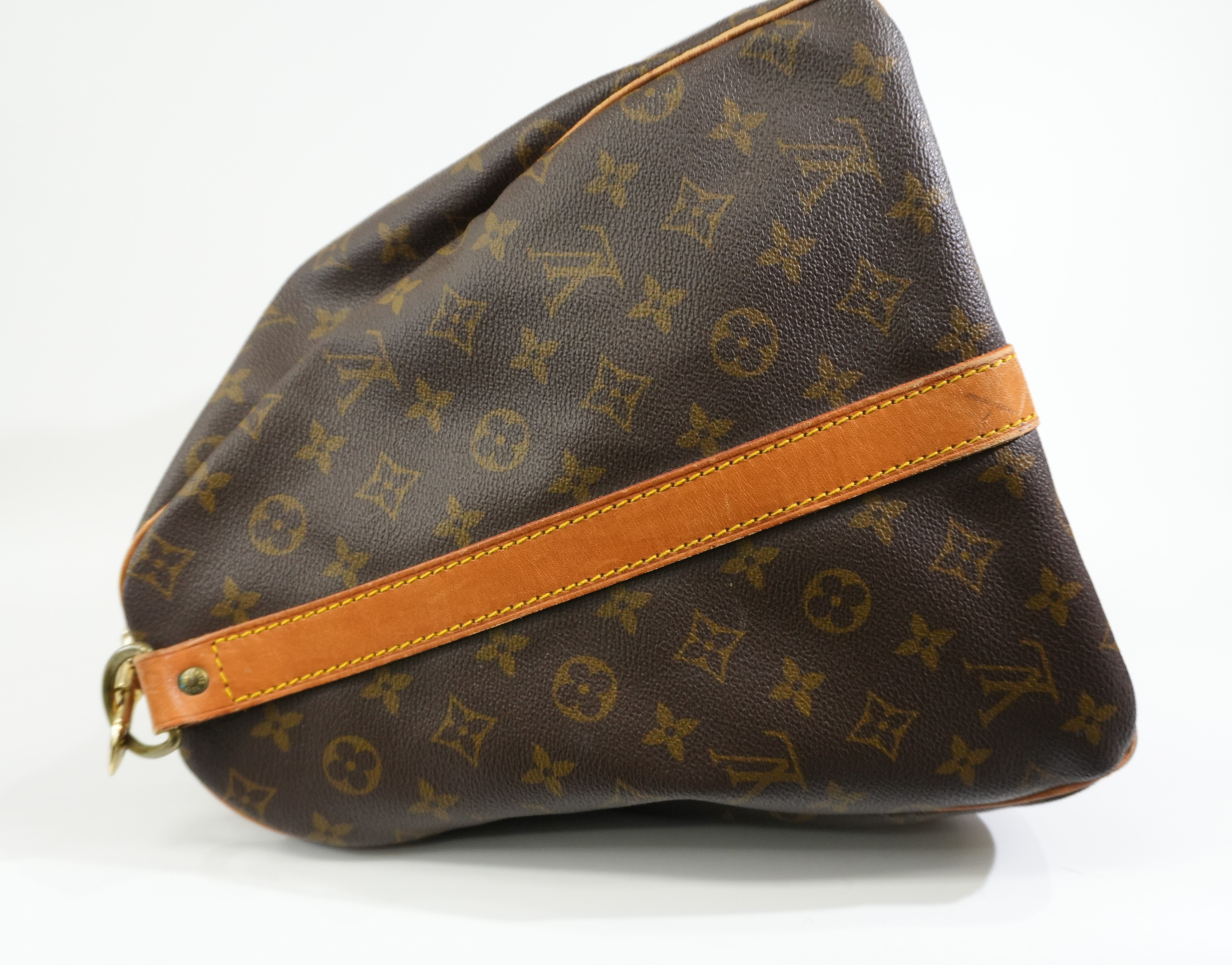 Pre-owned Louis Vuitton Monogram Keepall Bandouliere 55 Travel Bag