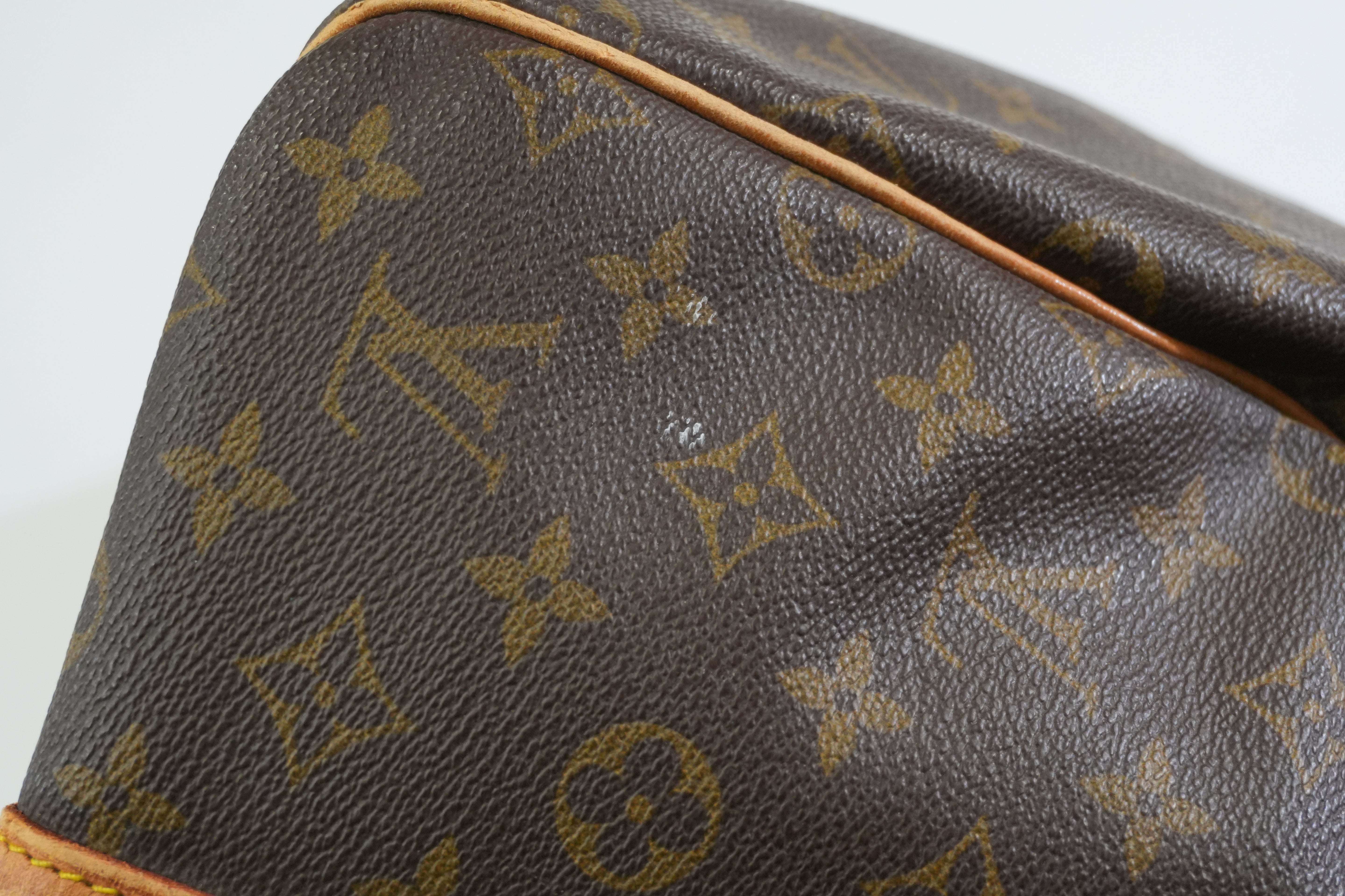 Pre-owned Louis Vuitton Monogram Keepall Bandouliere 55 Travel Bag