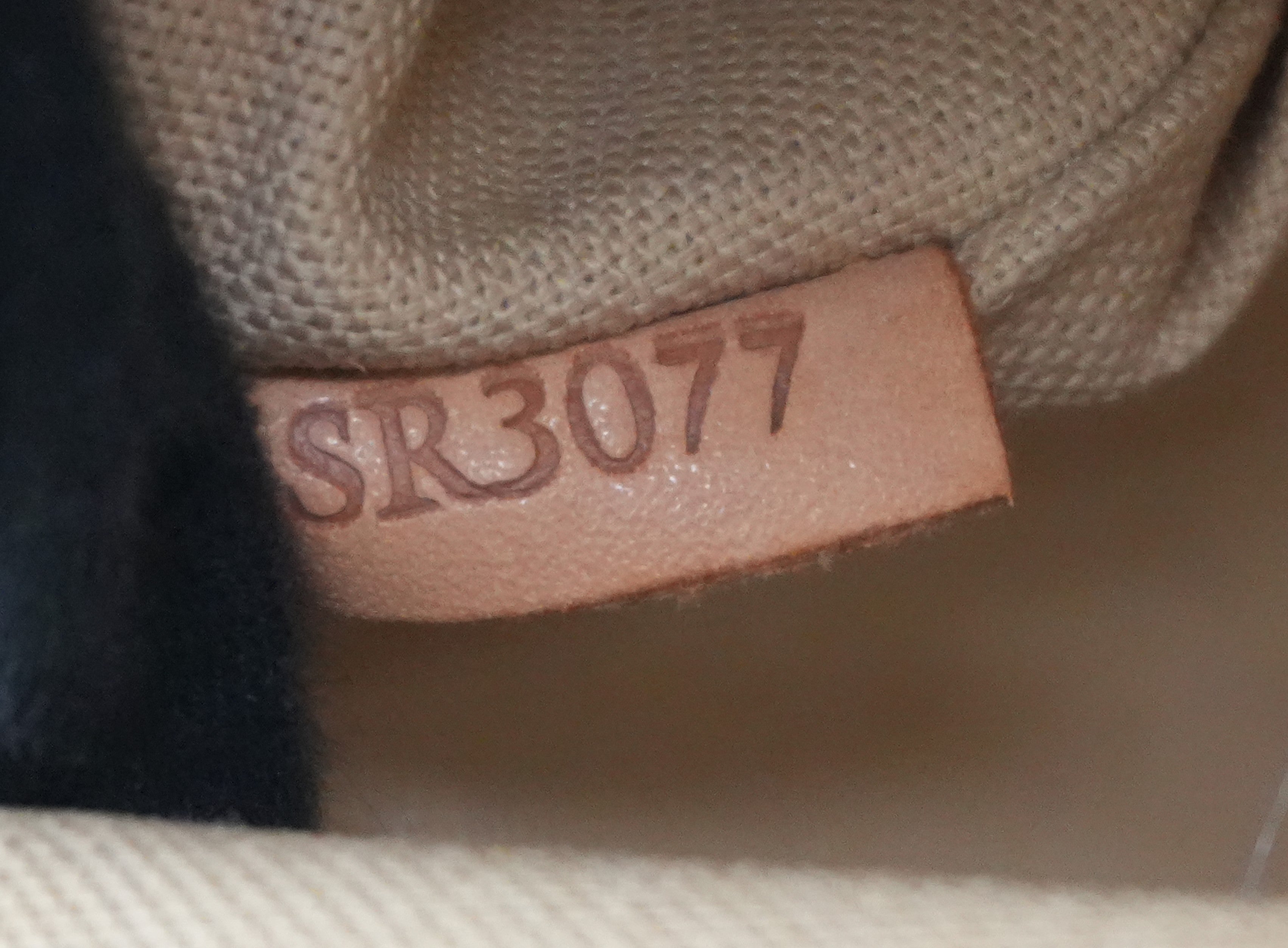 Louis Vuitton Damier Azur Naviglio Messenger Bag Used