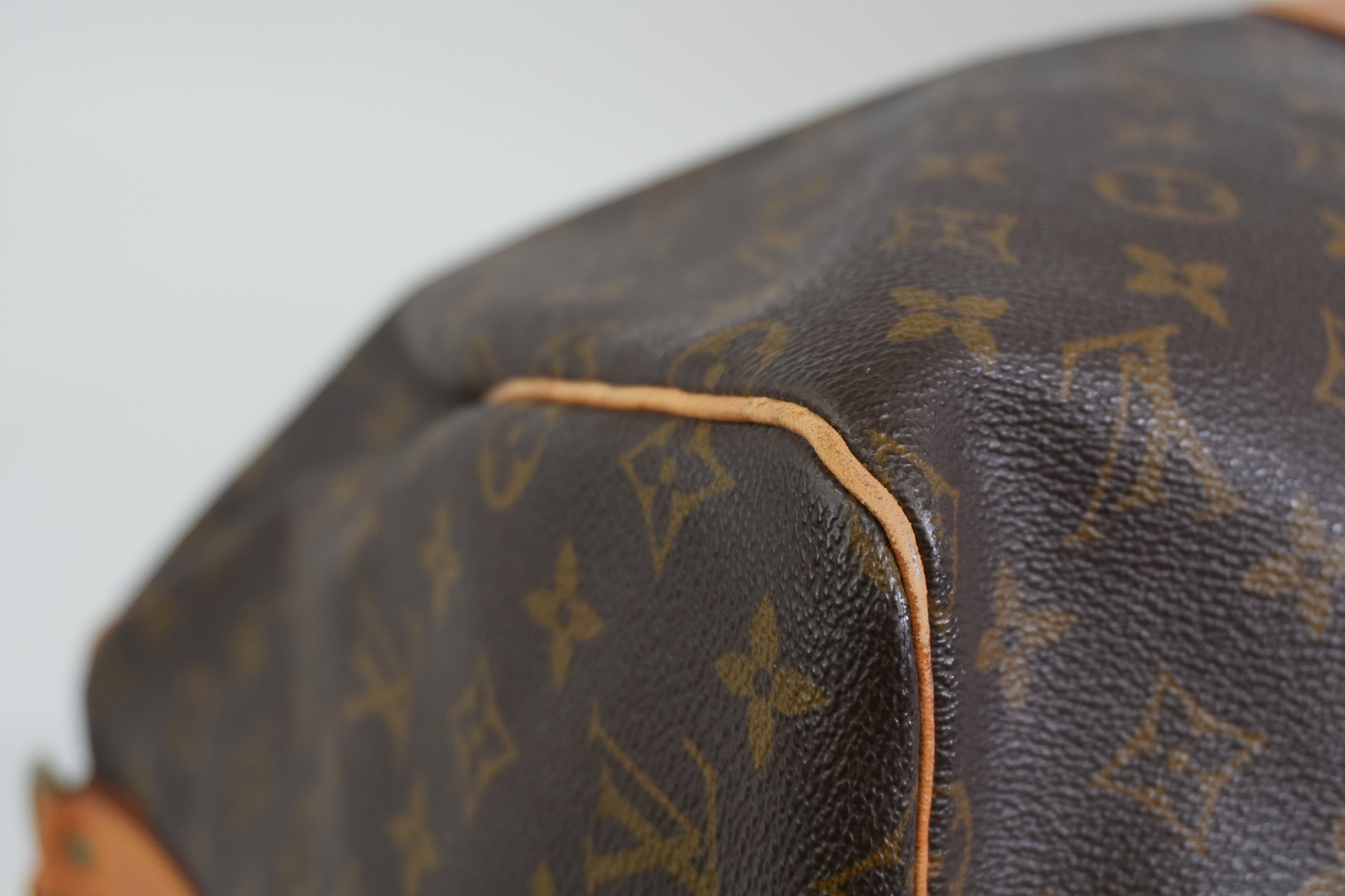 Pre-owned Louis Vuitton Monogram Keepall Bandouliere 55 Travel Bag