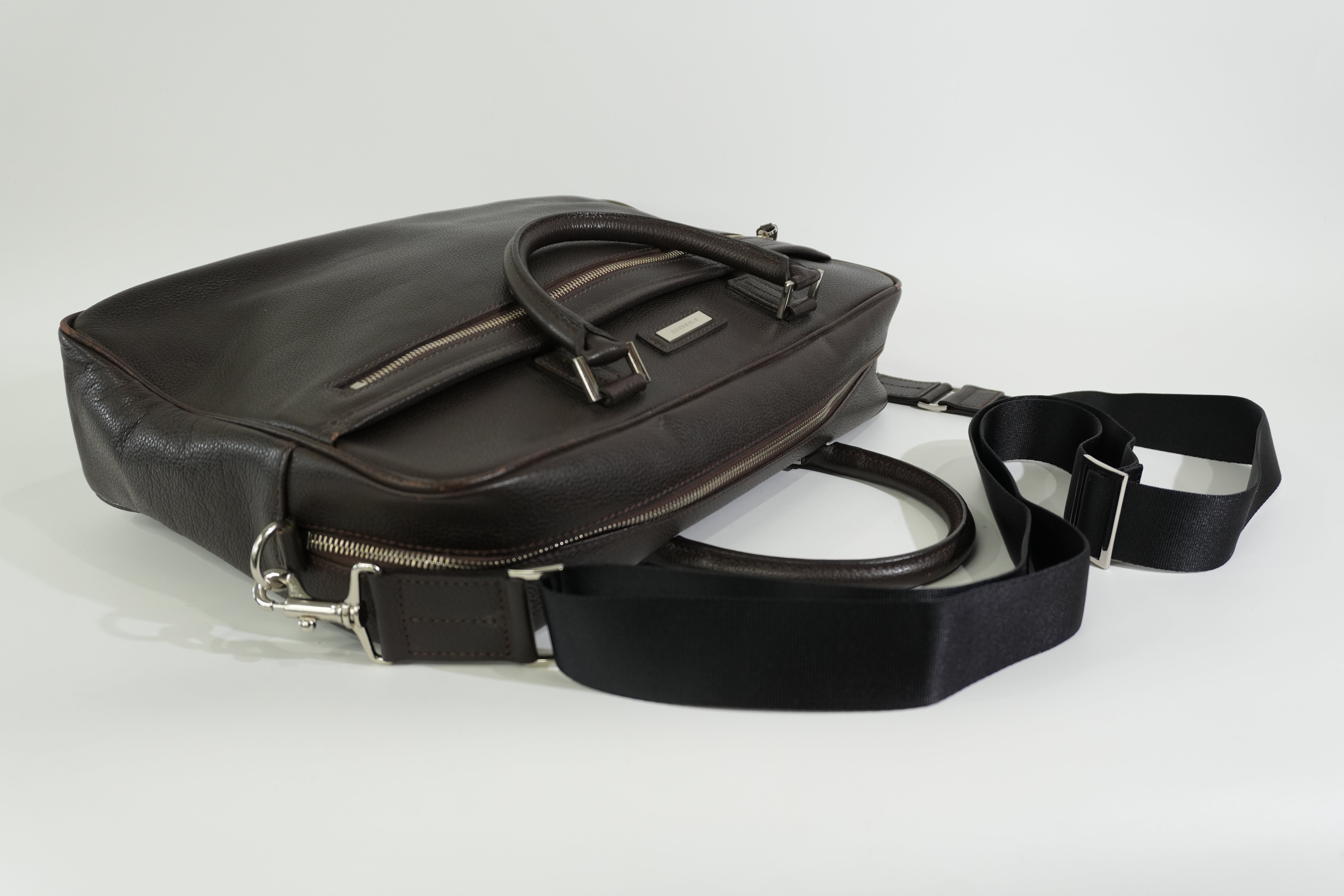 Pre-owned Burberry Briefcase Brown