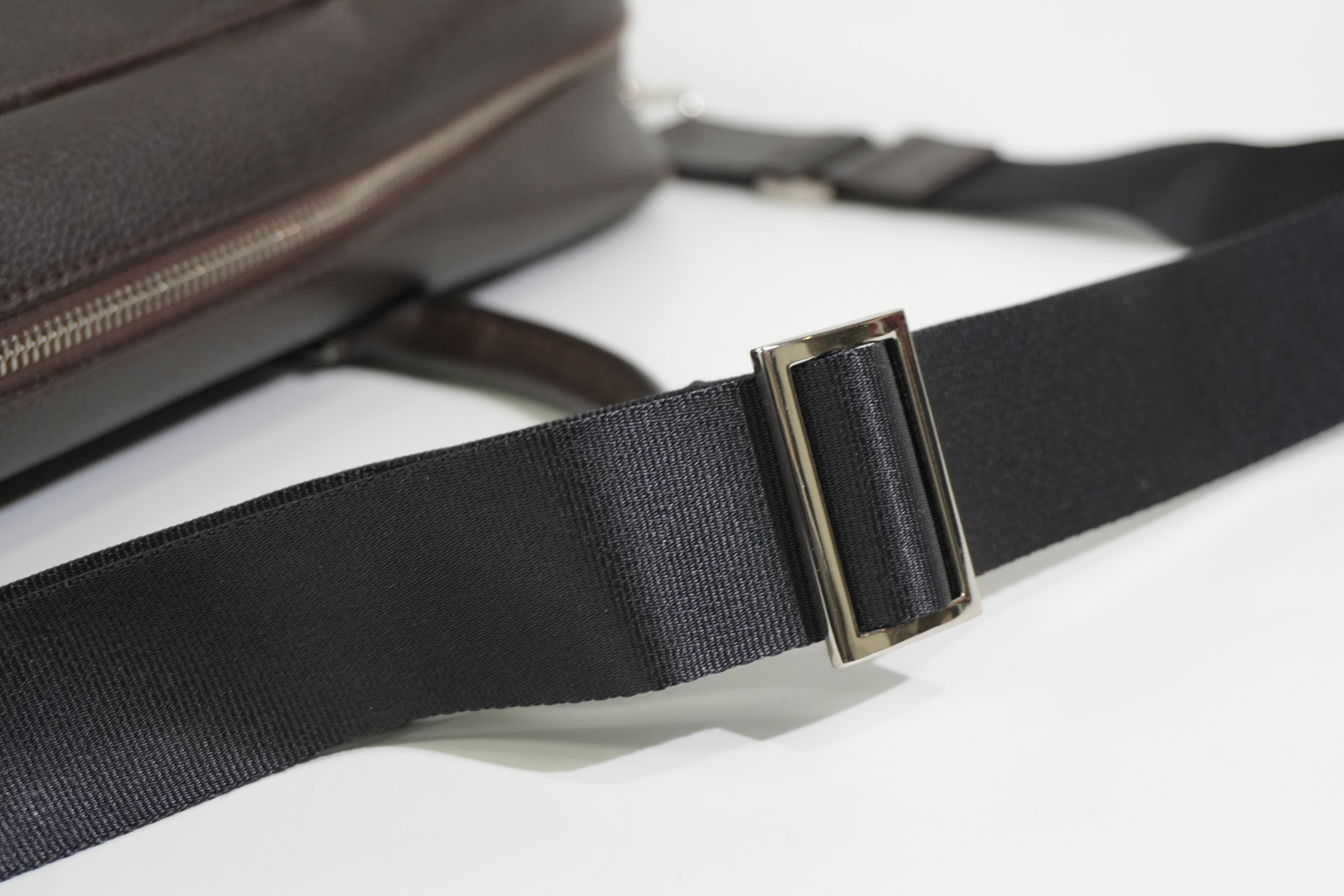 Pre-owned Burberry Briefcase Brown