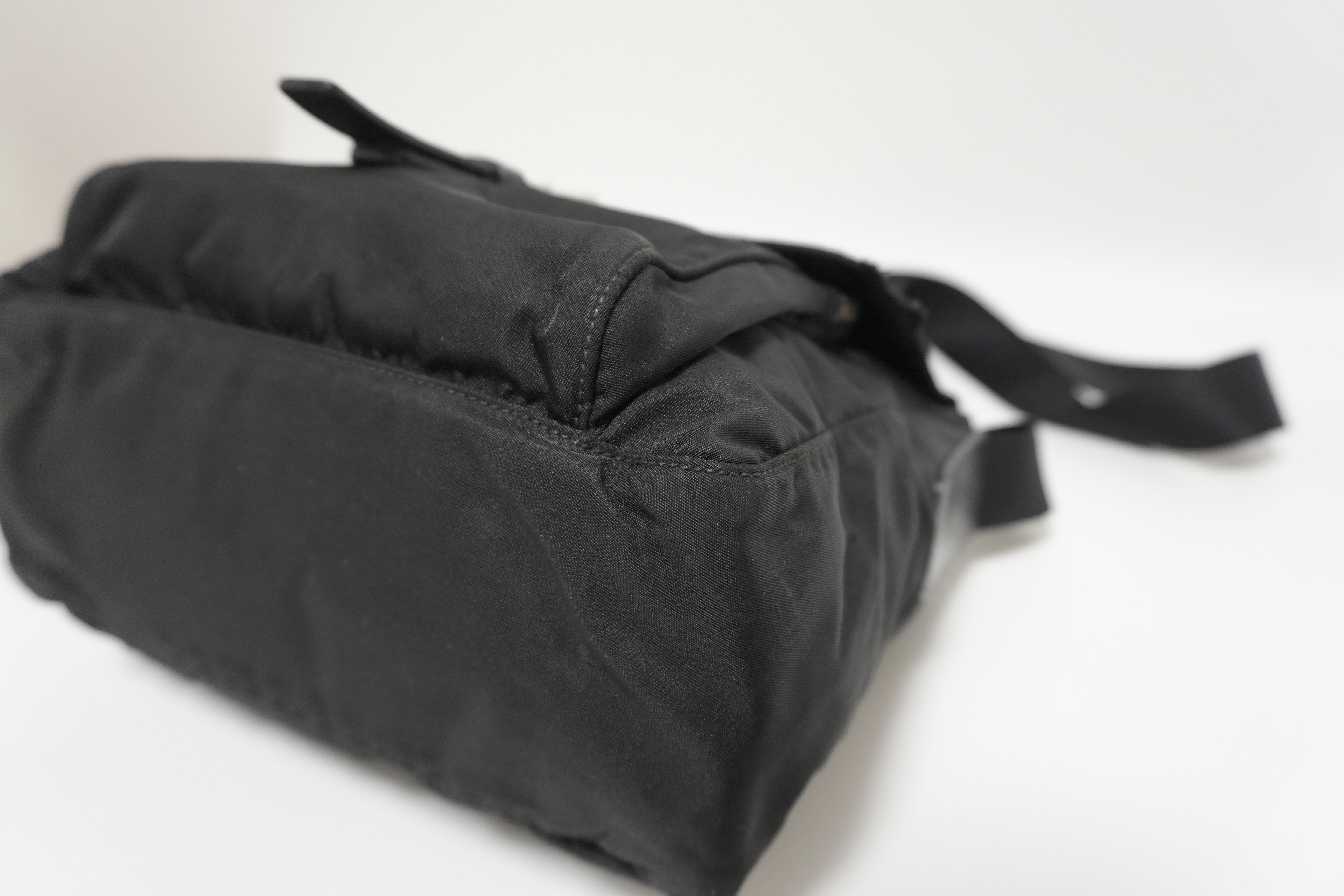 Borsa a tracolla in nylon Prada usata