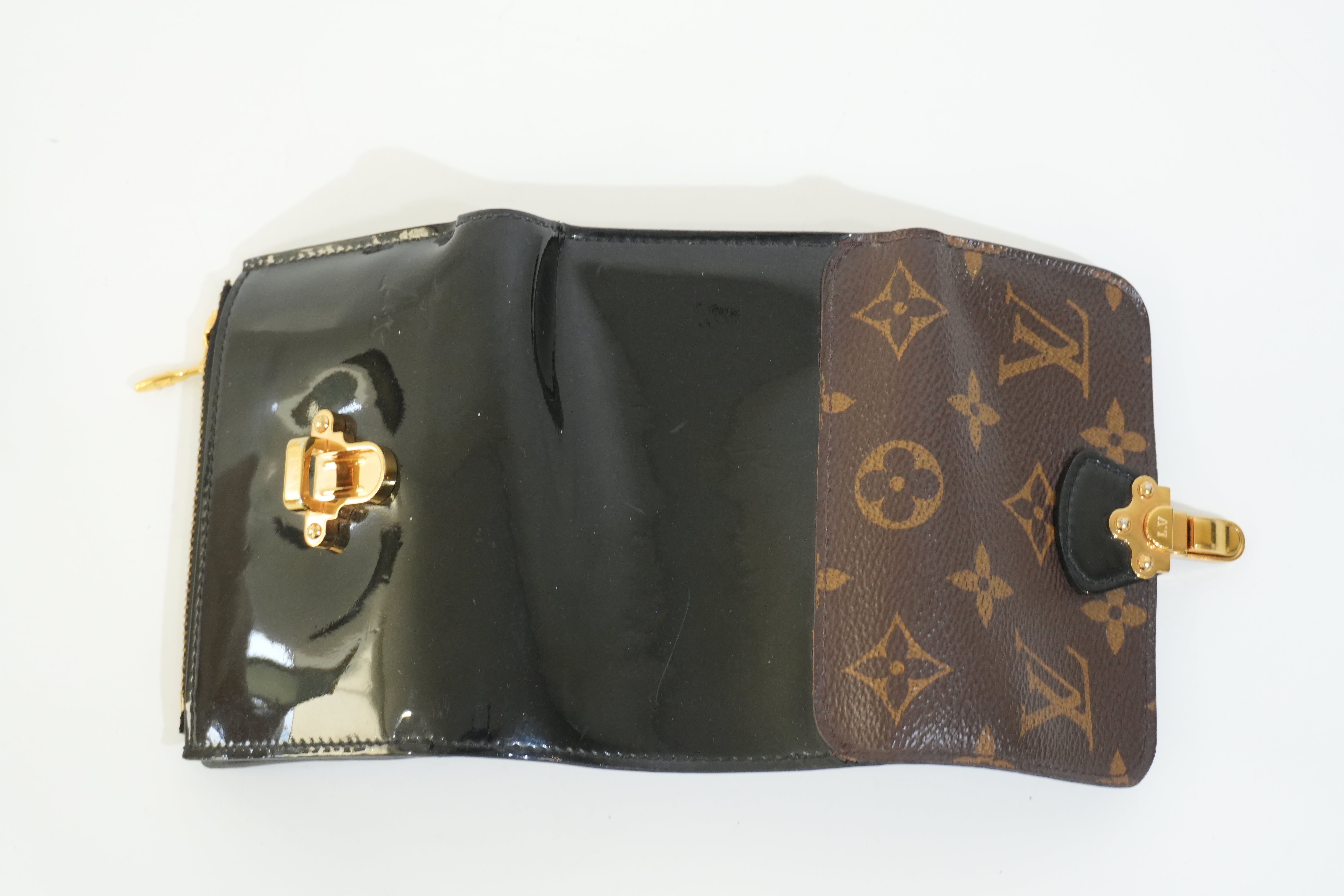 Pre-owned Louis Vuitton Cherry Wood Compact Wallet