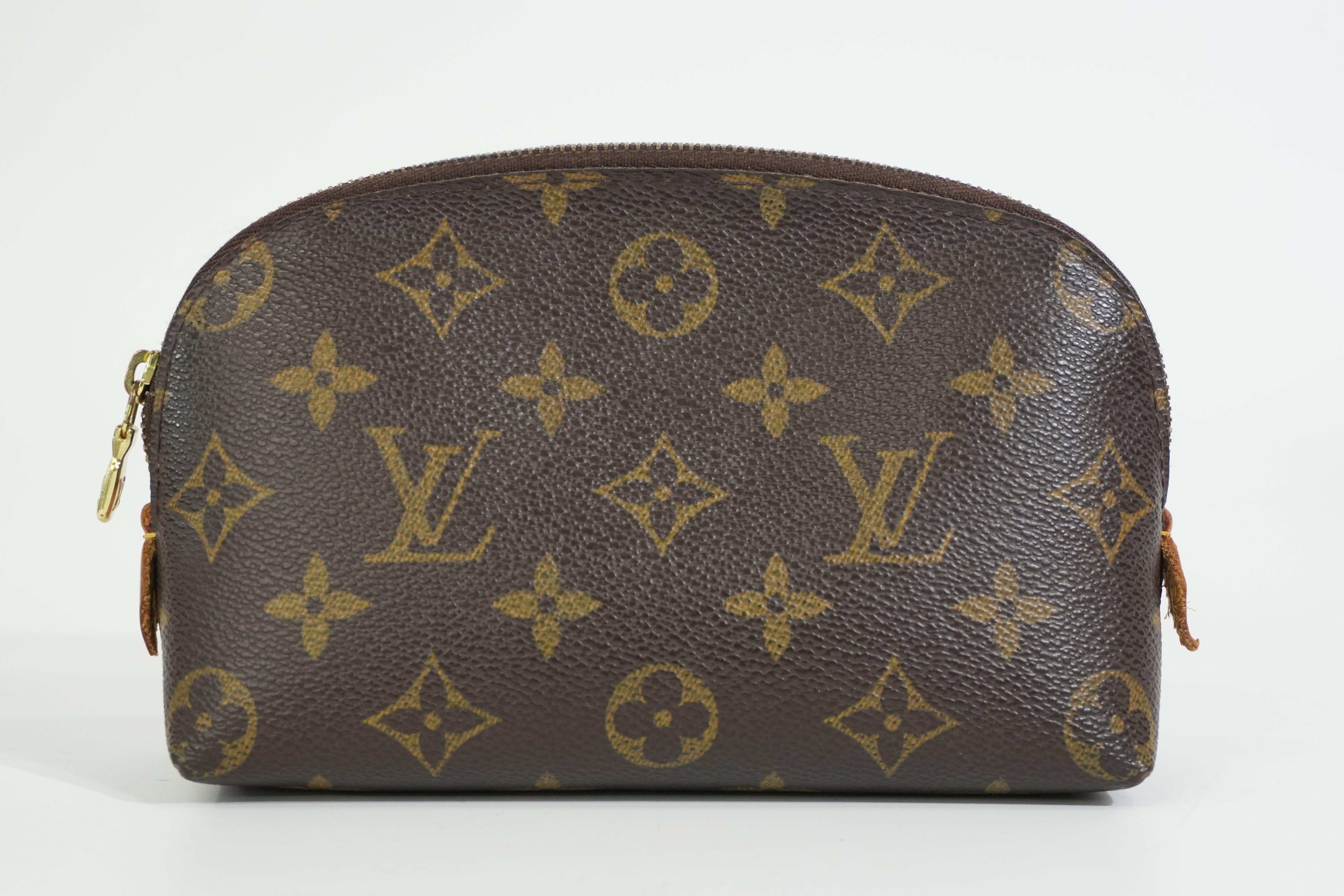 Pre-owned Louis Vuitton Monogram Cosmetic Pouch PM