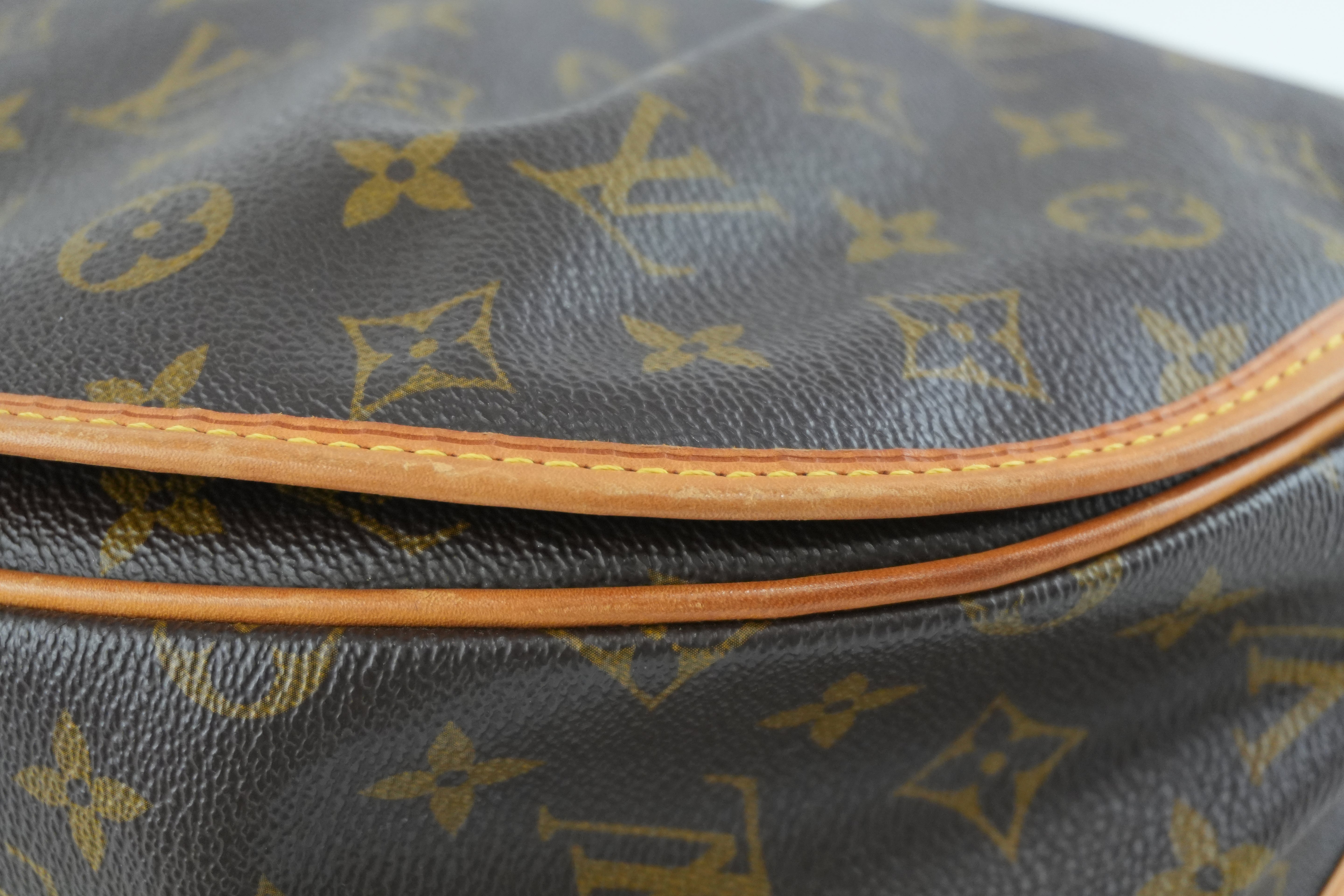 Pre-owned Louis Vuitton Monogram Menilmontant MM Shoulder Bag
