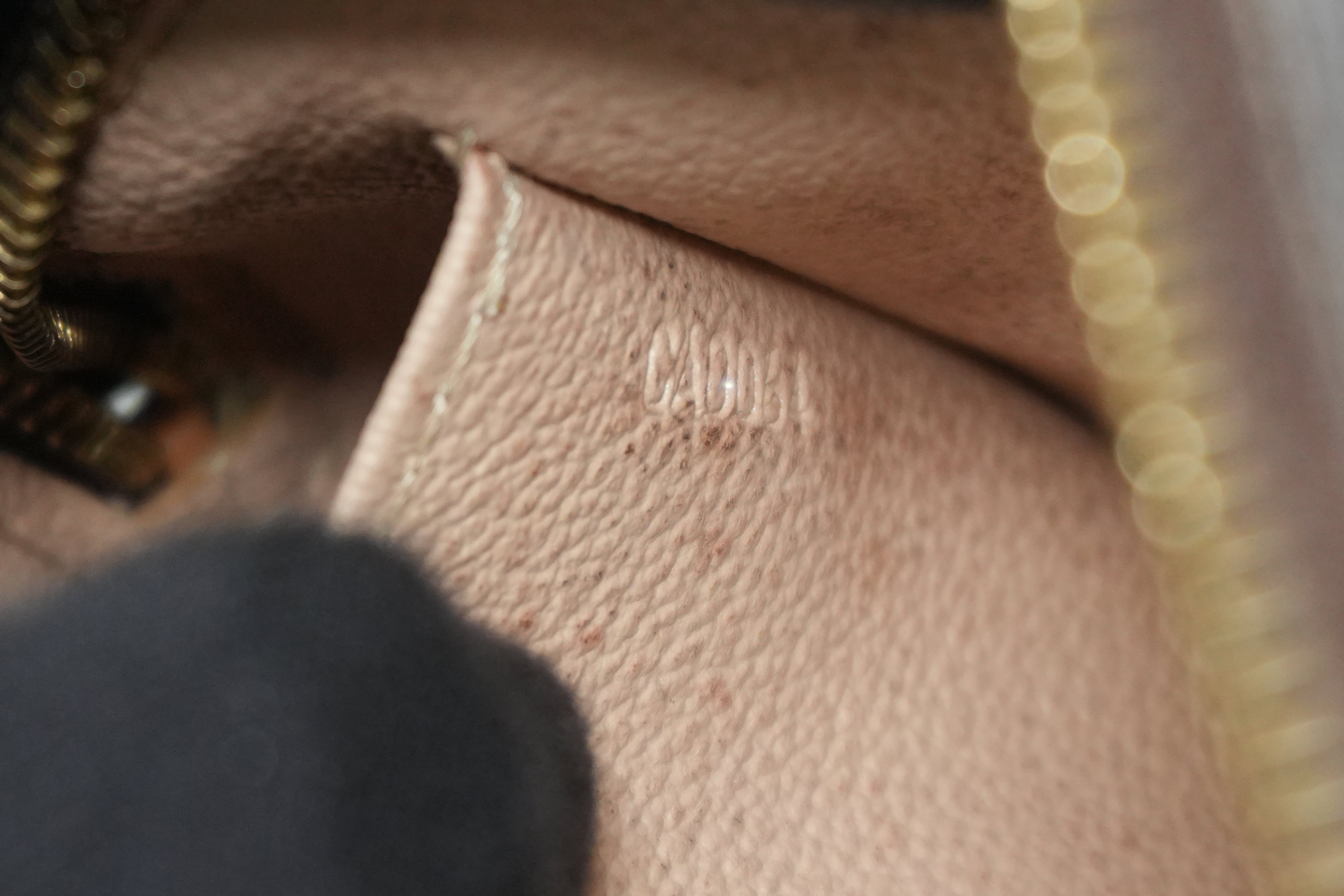 Pre-owned Louis Vuitton Monogram Cosmetic Pouch PM