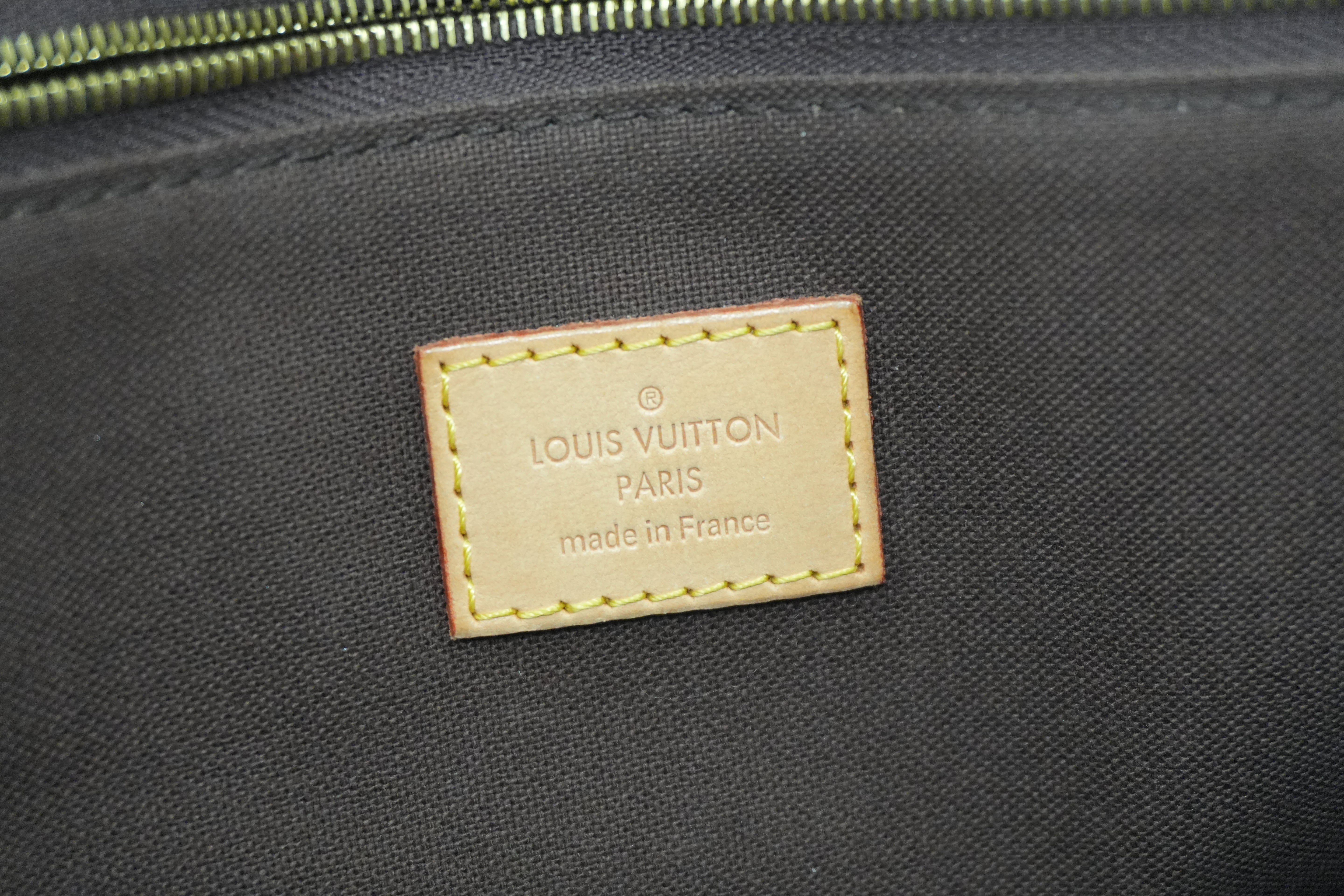Pre-owned Louis Vuitton Monogram Menilmontant MM Shoulder Bag