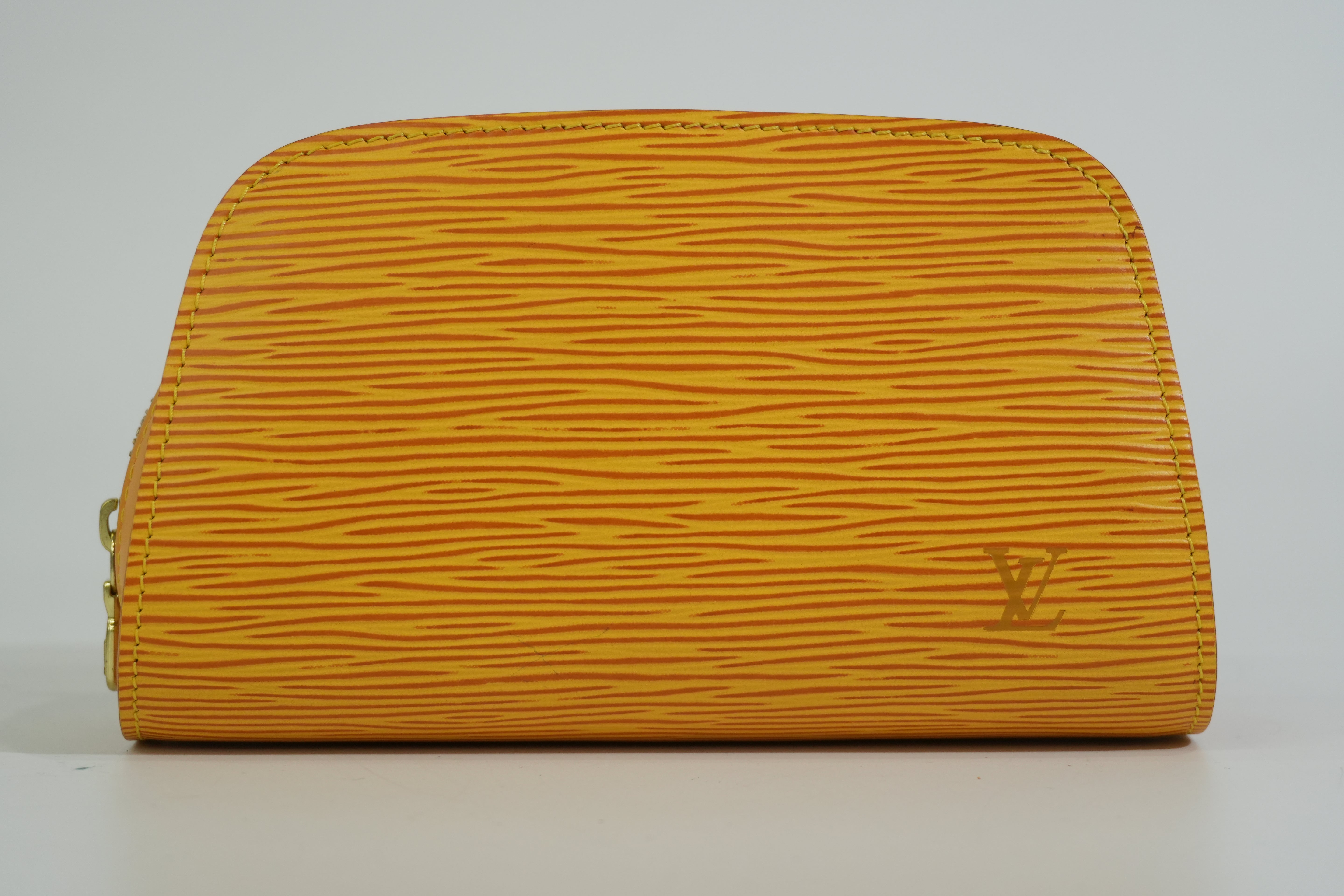 Pre-owned Louis Vuitton Epi Dauphine PM Pouch Yellow