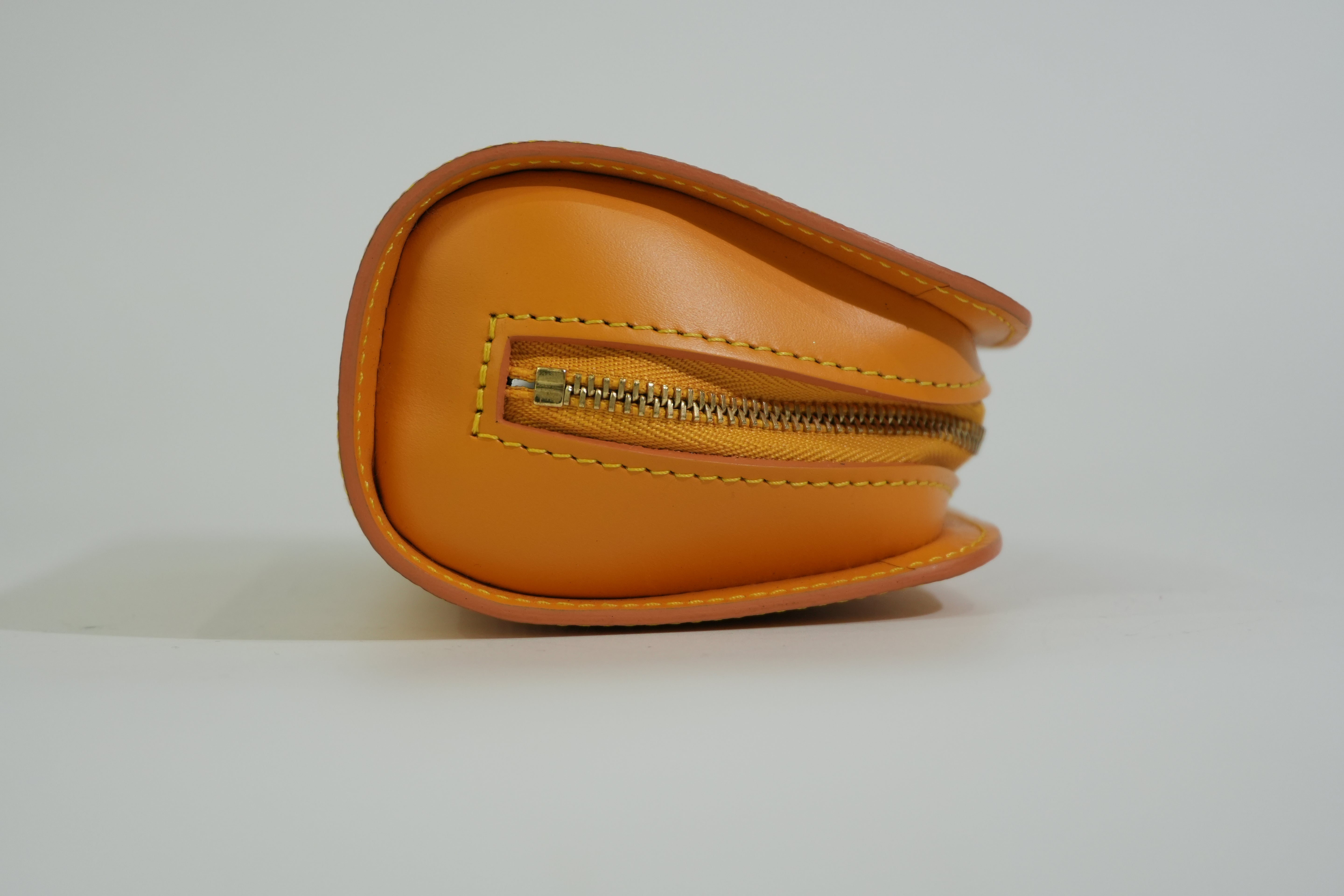 Pre-owned Louis Vuitton Epi Dauphine PM Pouch Yellow