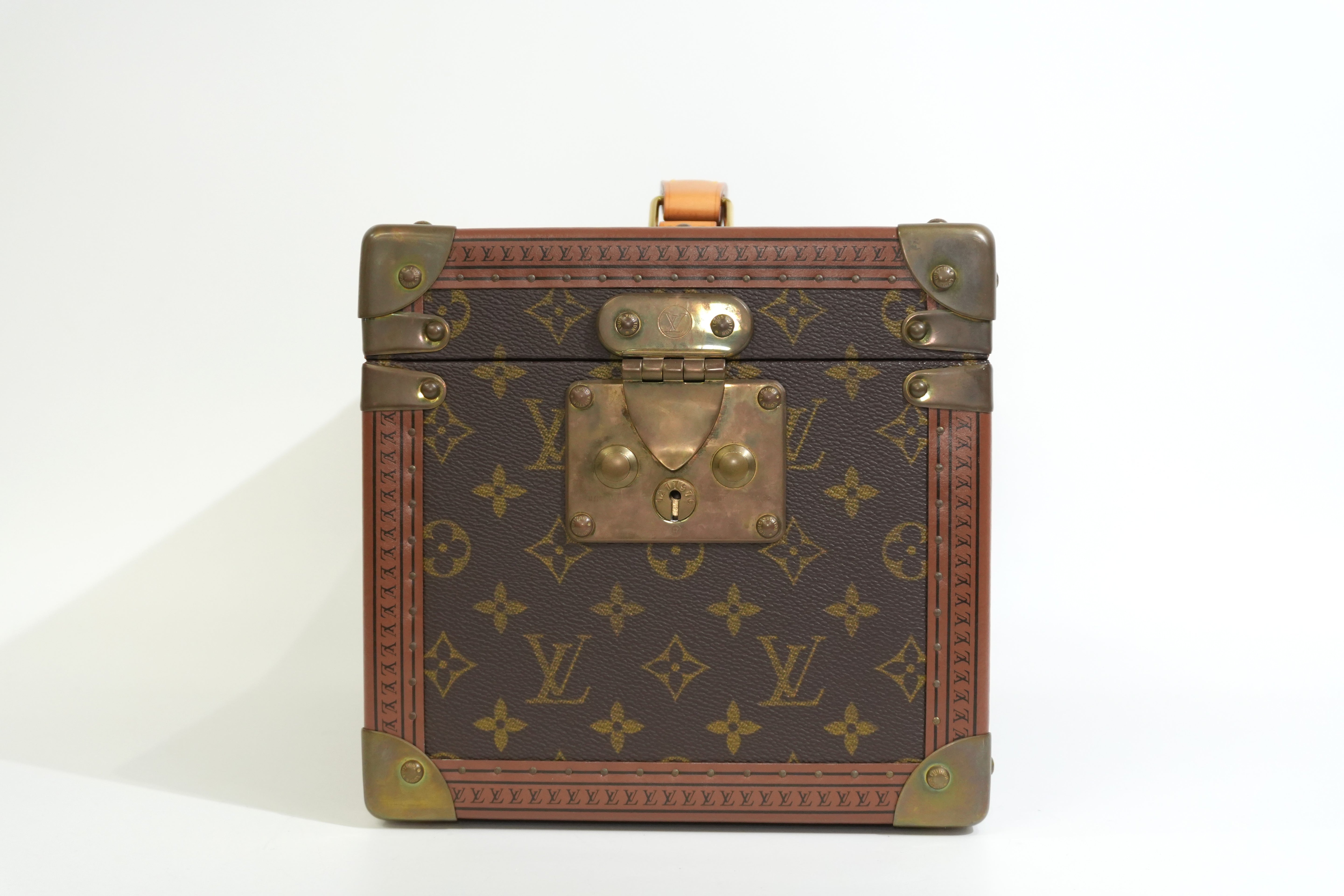 Pre-owned Louis Vuitton Boite Flacons Beauty Case Trunk