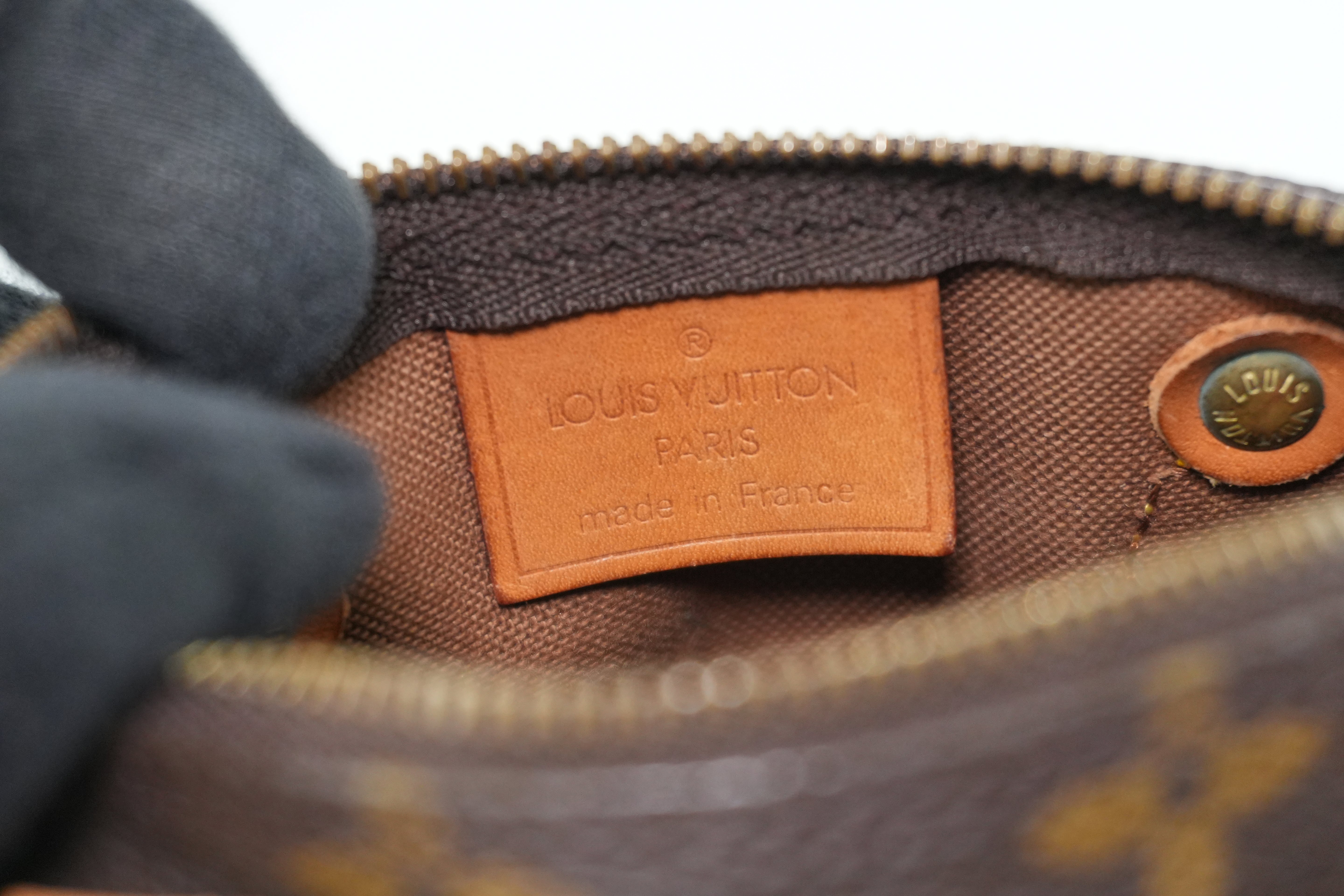 Louis Vuitton Monogram Mini Speedy Handbag Used