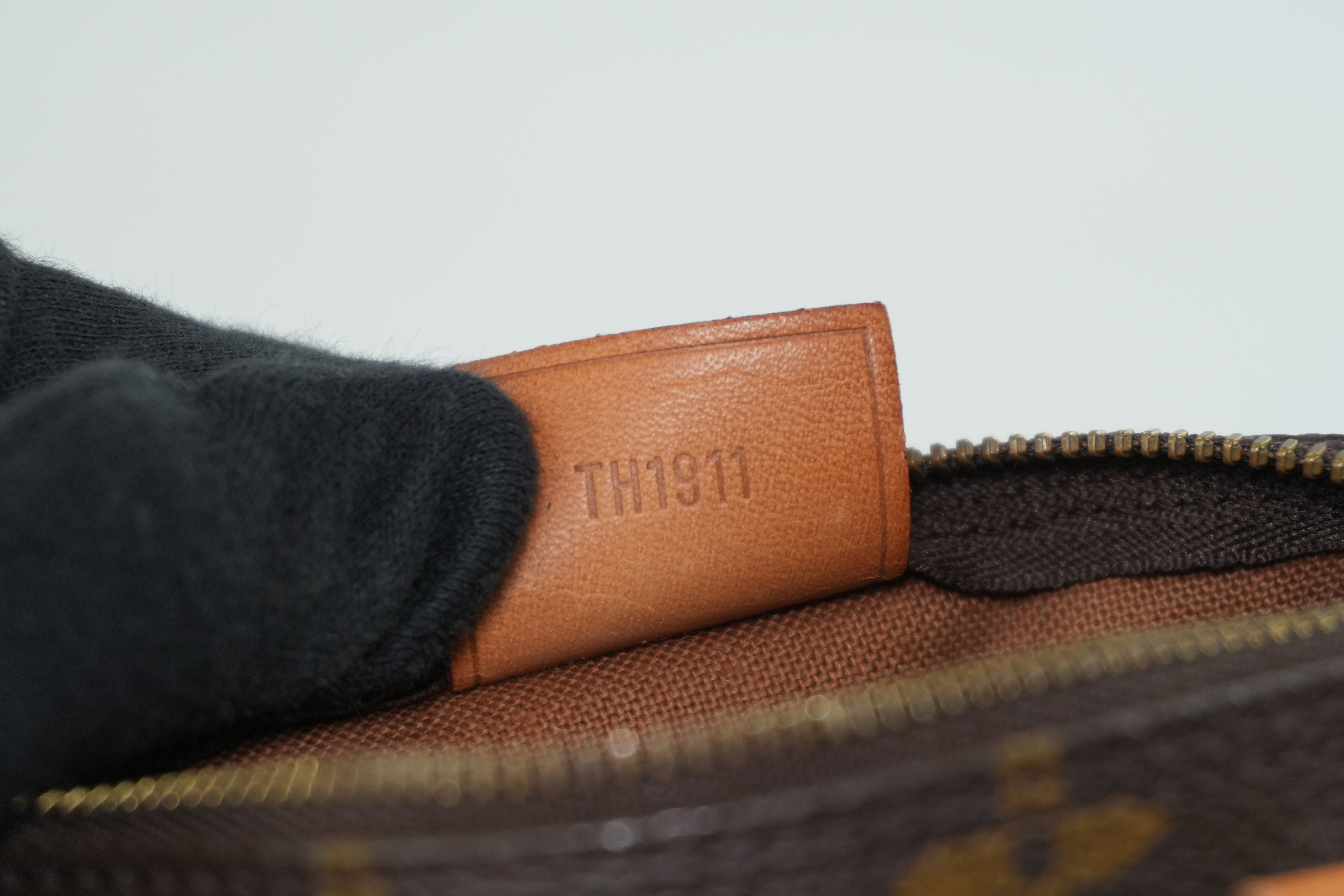 Louis Vuitton Monogram Mini Speedy Handbag Used