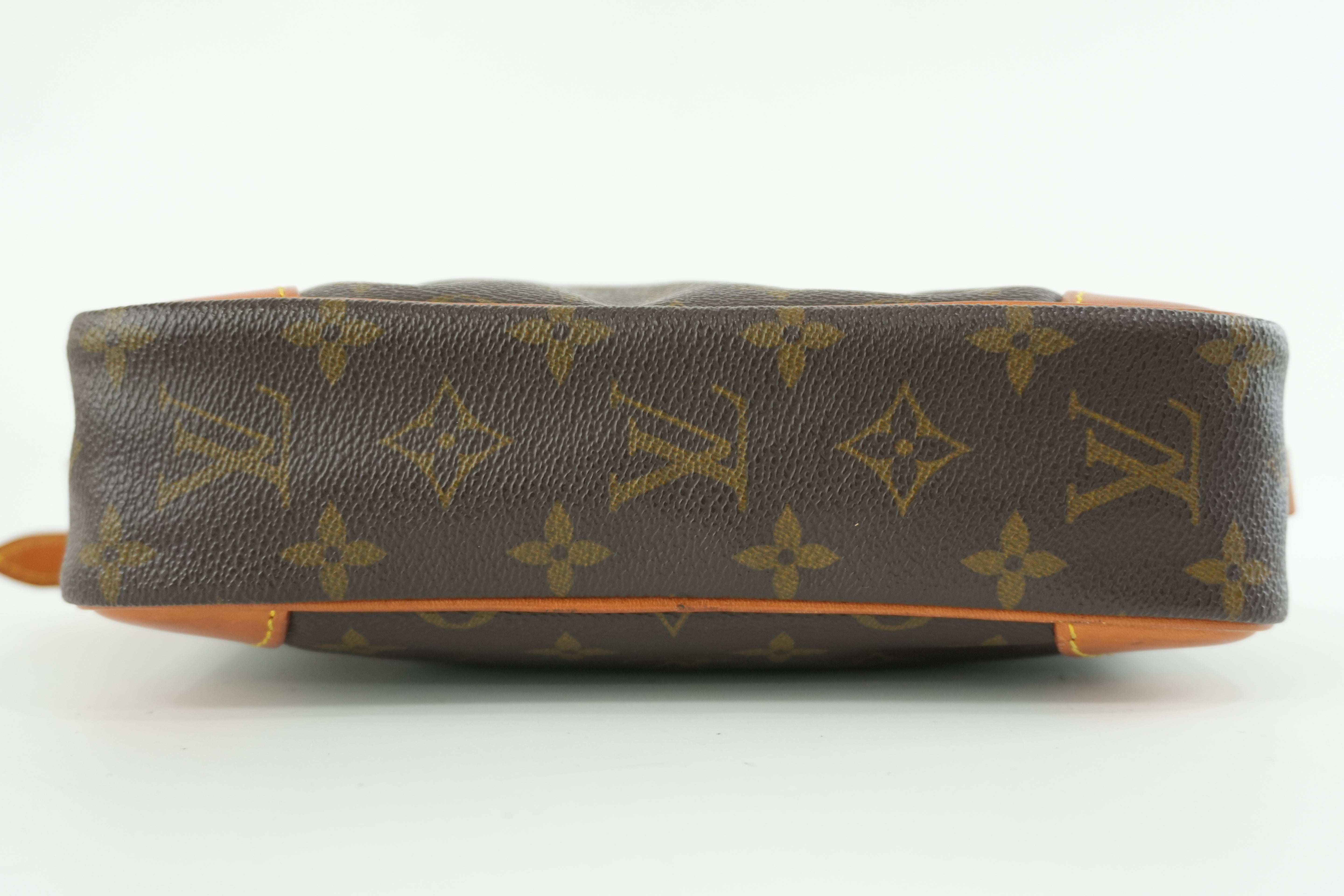 Louis Vuitton Monogram Trocadero Shoulder Bag Used