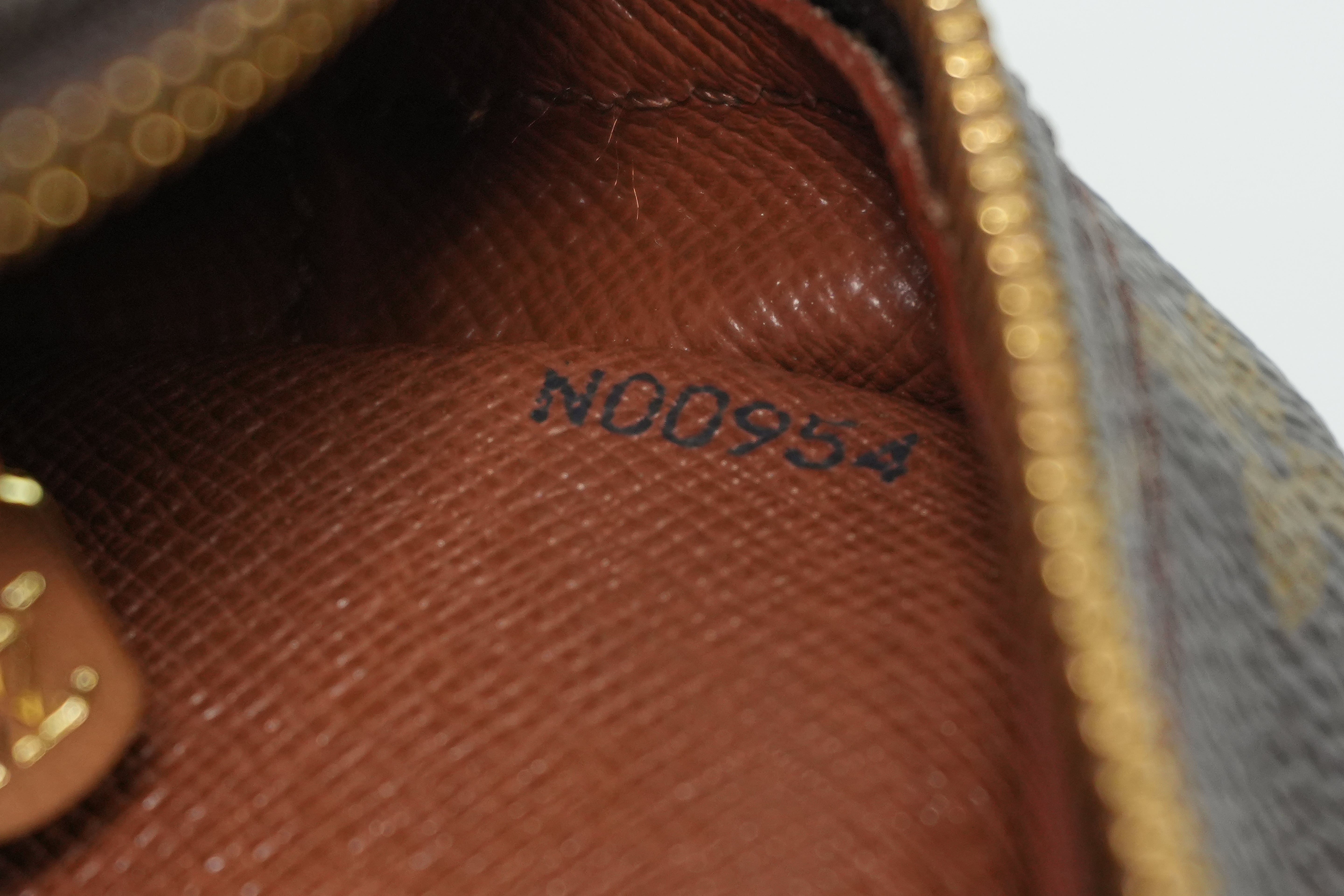 Louis Vuitton Monogram Trocadero Shoulder Bag Used