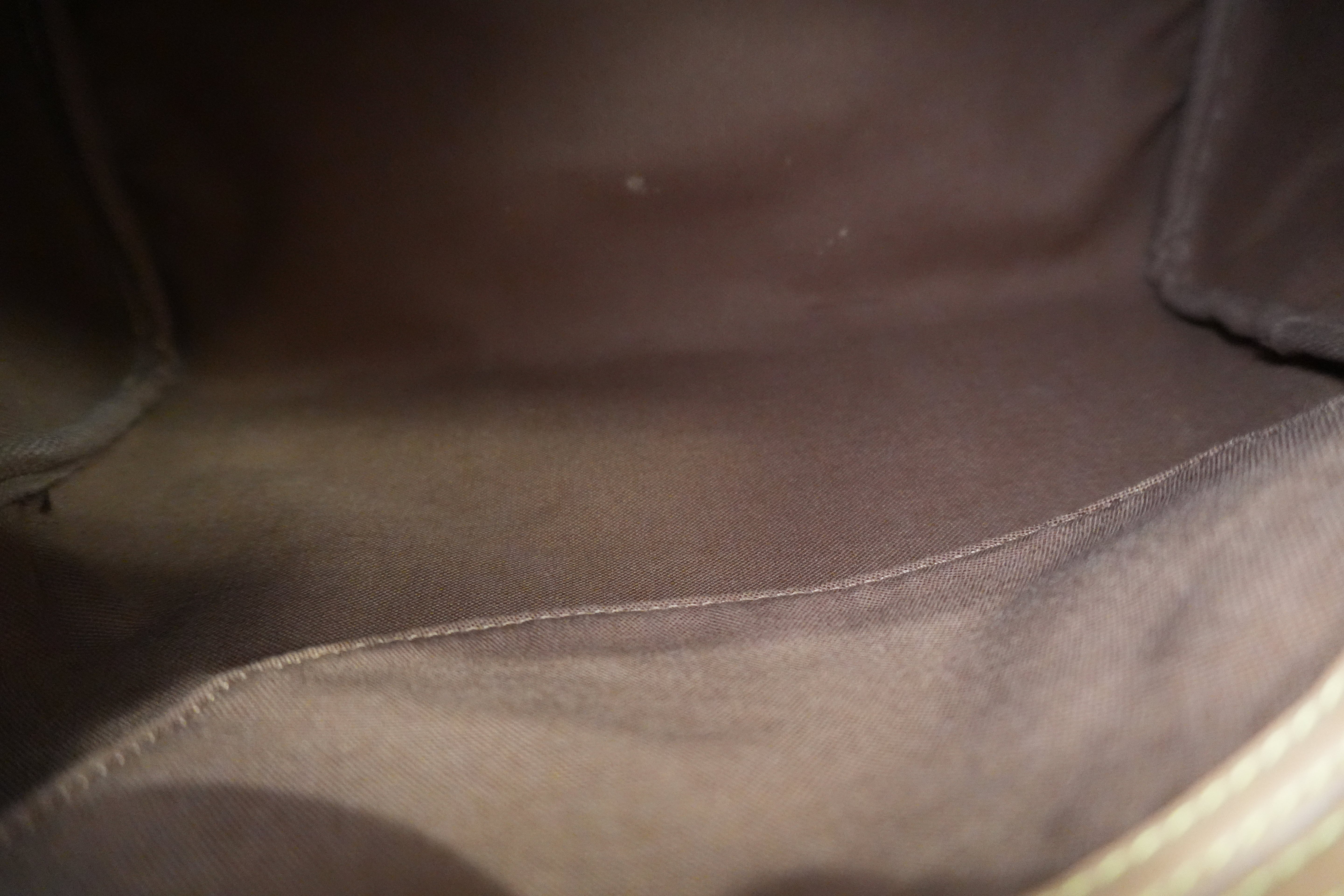 Louis Vuitton Monogram Speedy 30 Handbag Used