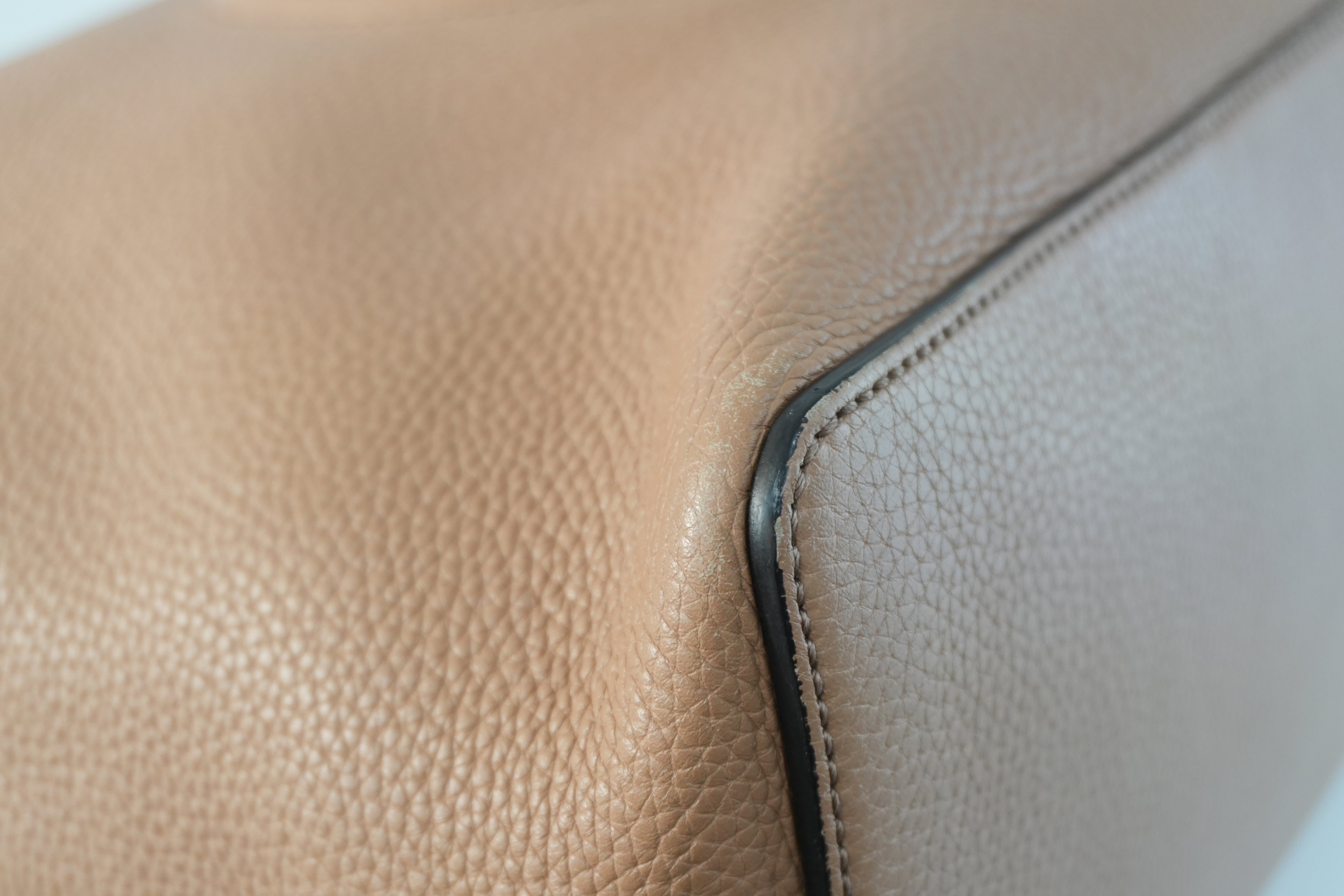 Gucci Soho Interlocking Two Way Shoulder Bag Beige Used