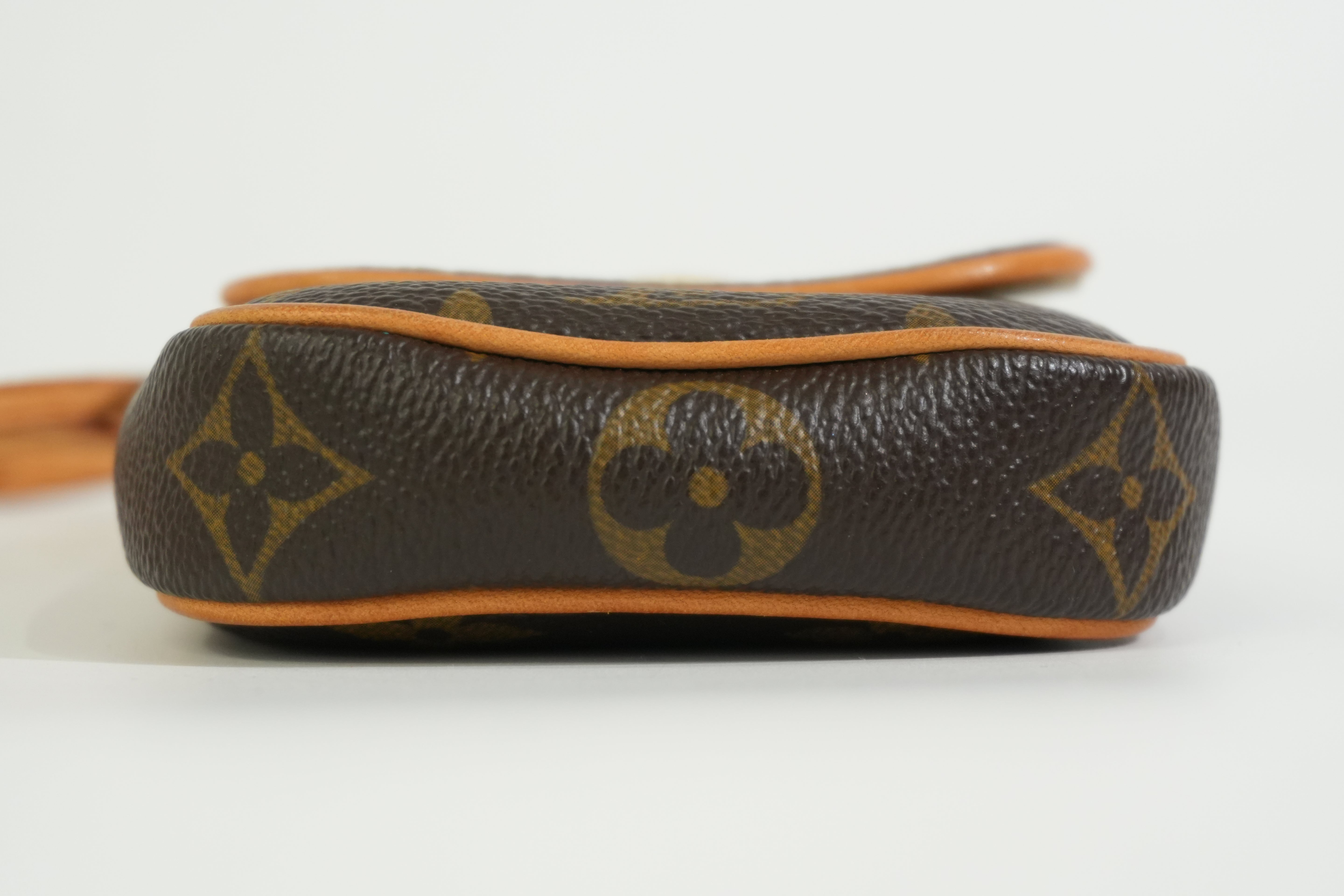 Pre-owned Louis Vuitton Monogram Pochette Cancun Crossbody Bag