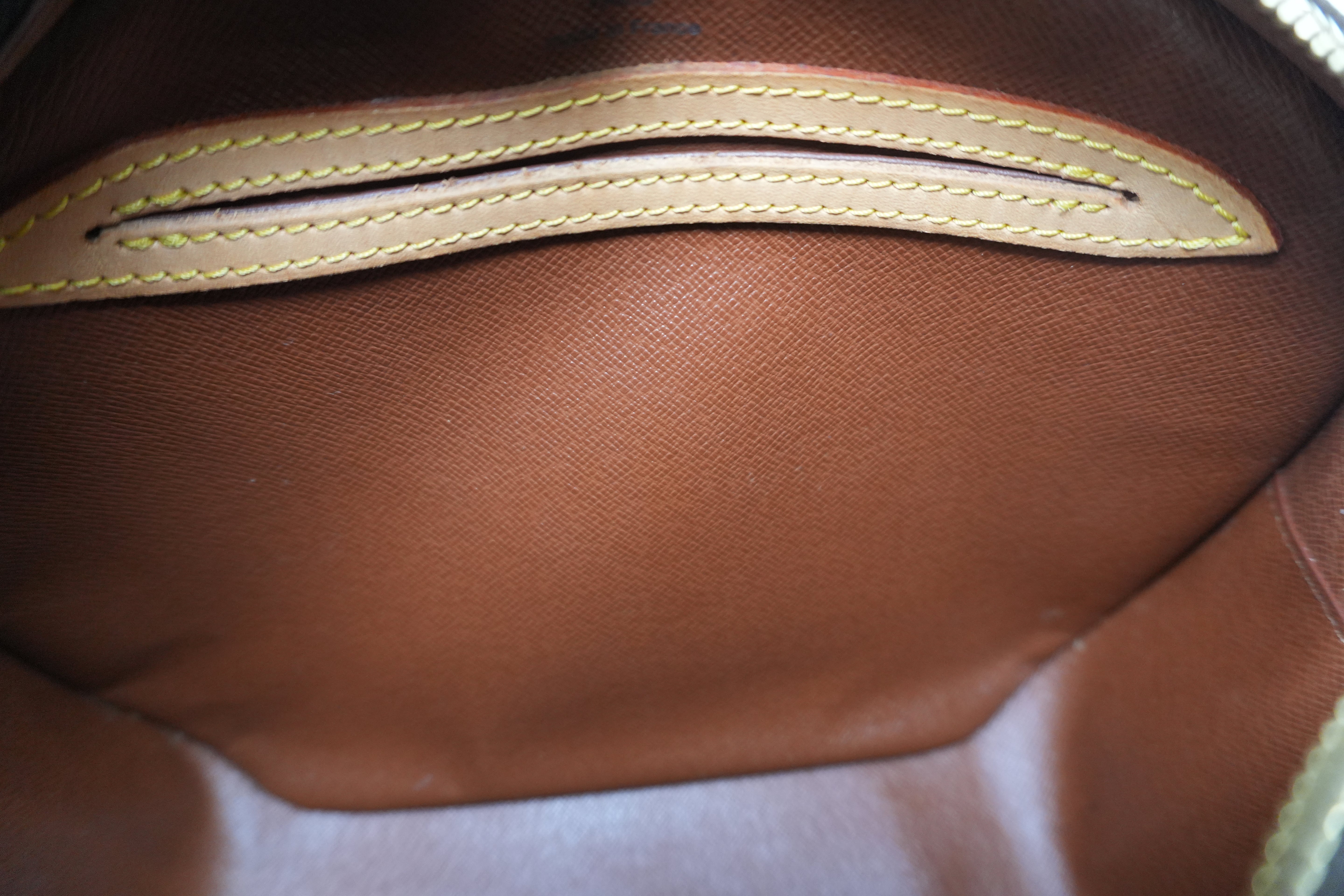 Pre-owned Louis Vuitton Monogram Blois Shoulder Bag