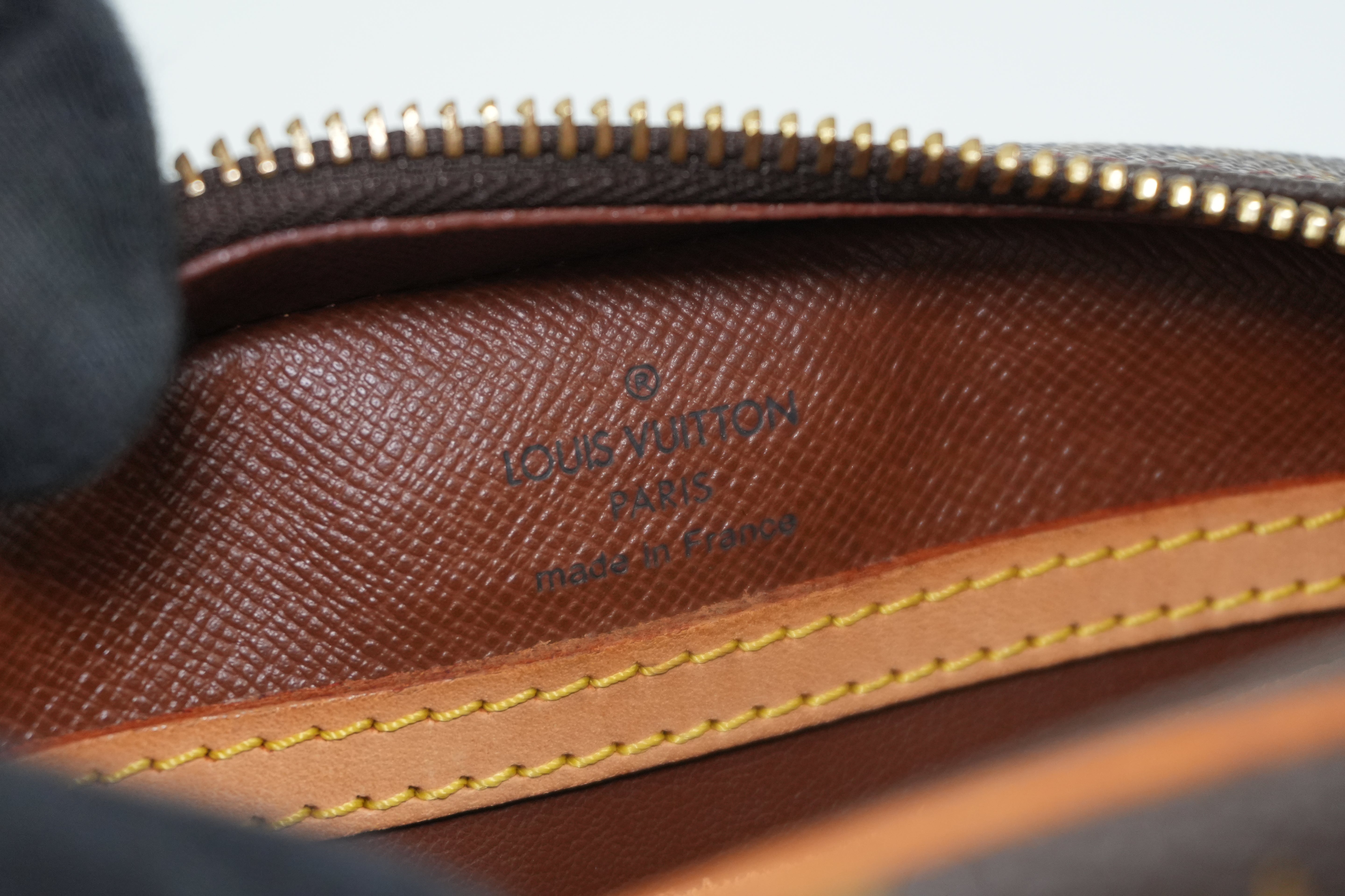 Pre-owned Louis Vuitton Monogram Blois Shoulder Bag