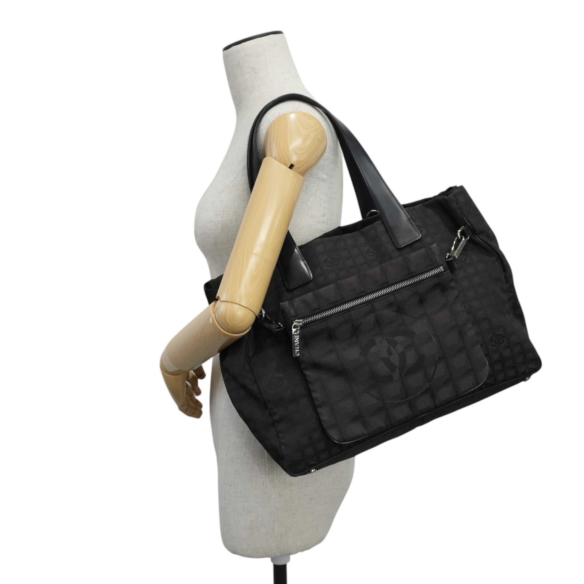 Chanel New Travel Line Tote Bag Black Used